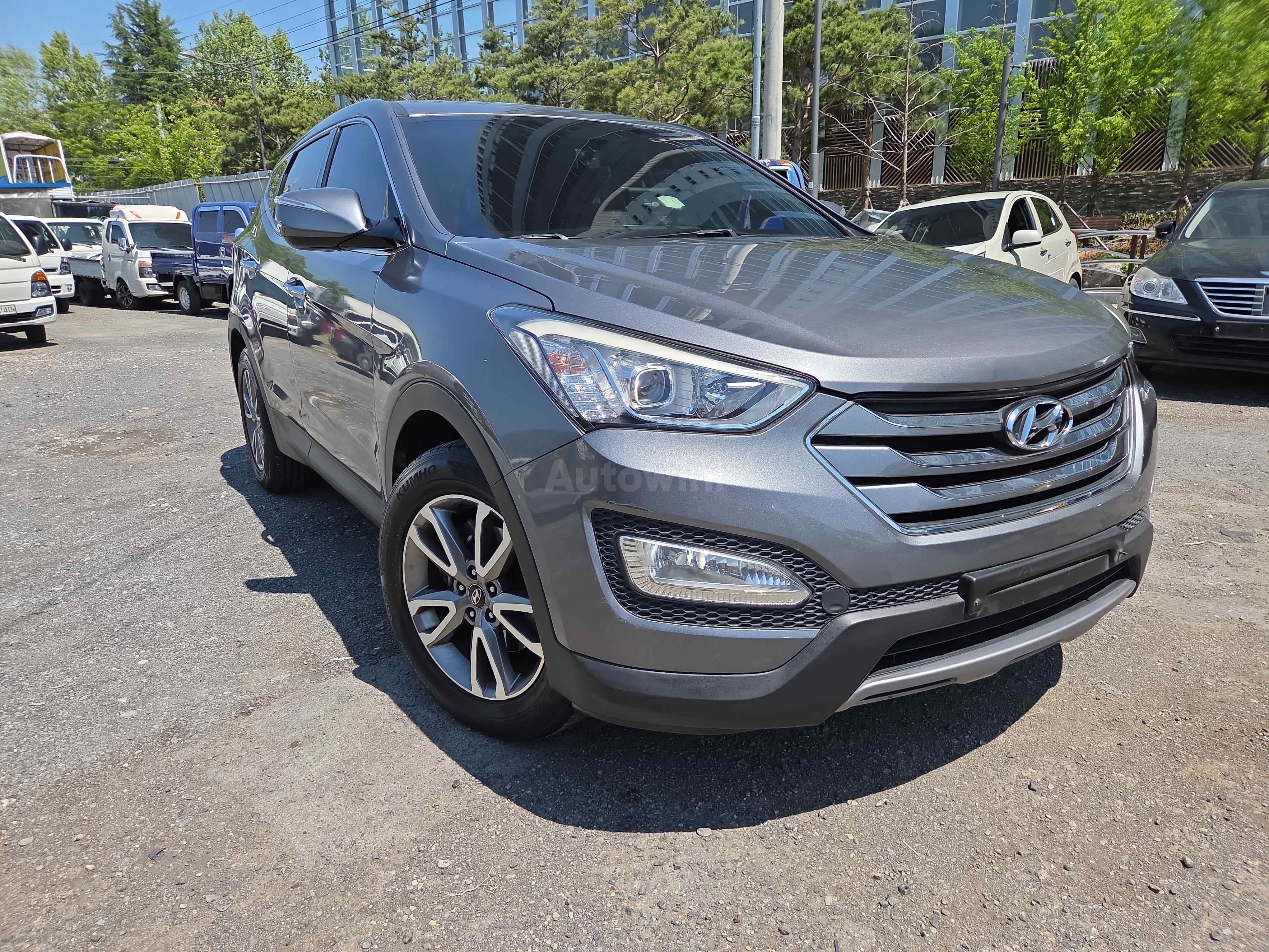 2013 HYUNDAI SANTAFE VIN: KMHSU81UBDU009183