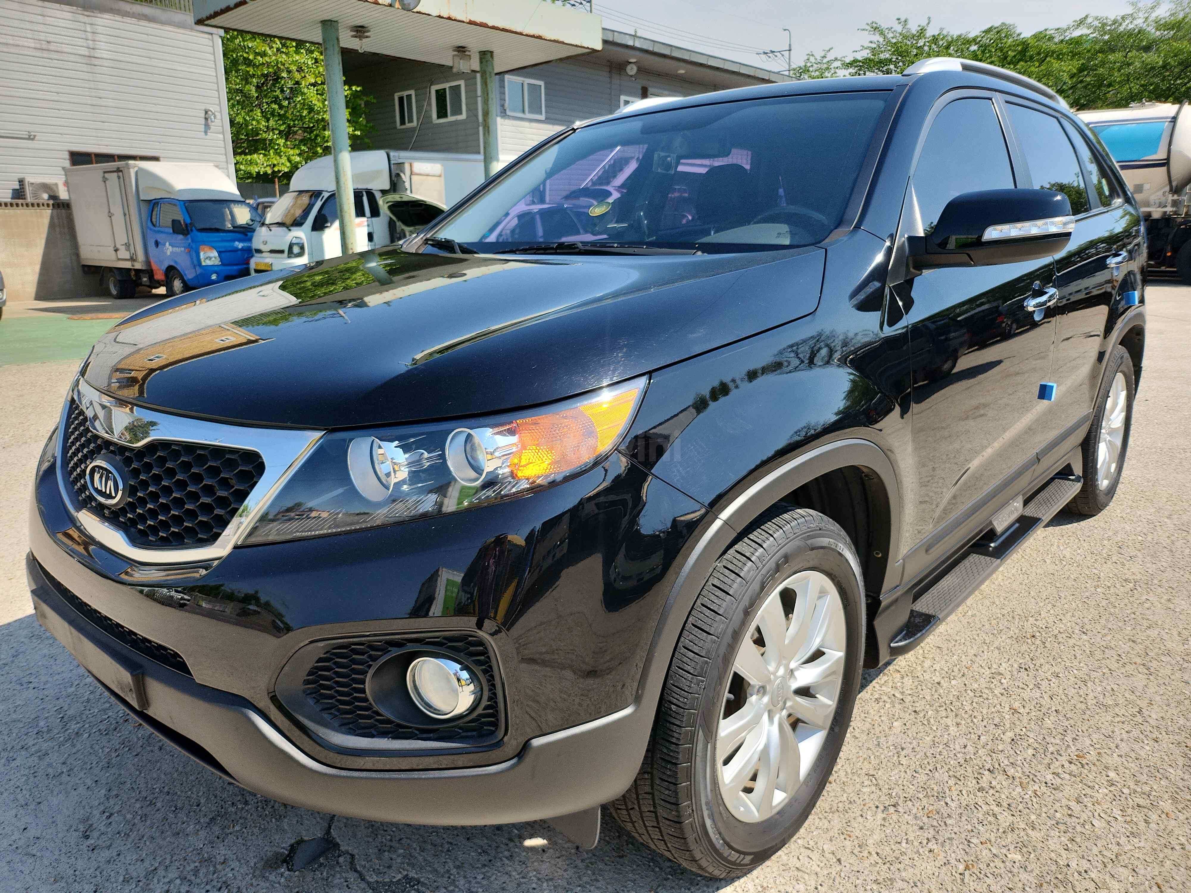 2010 KIA SORENTO VIN: KNAKU815BAA045360