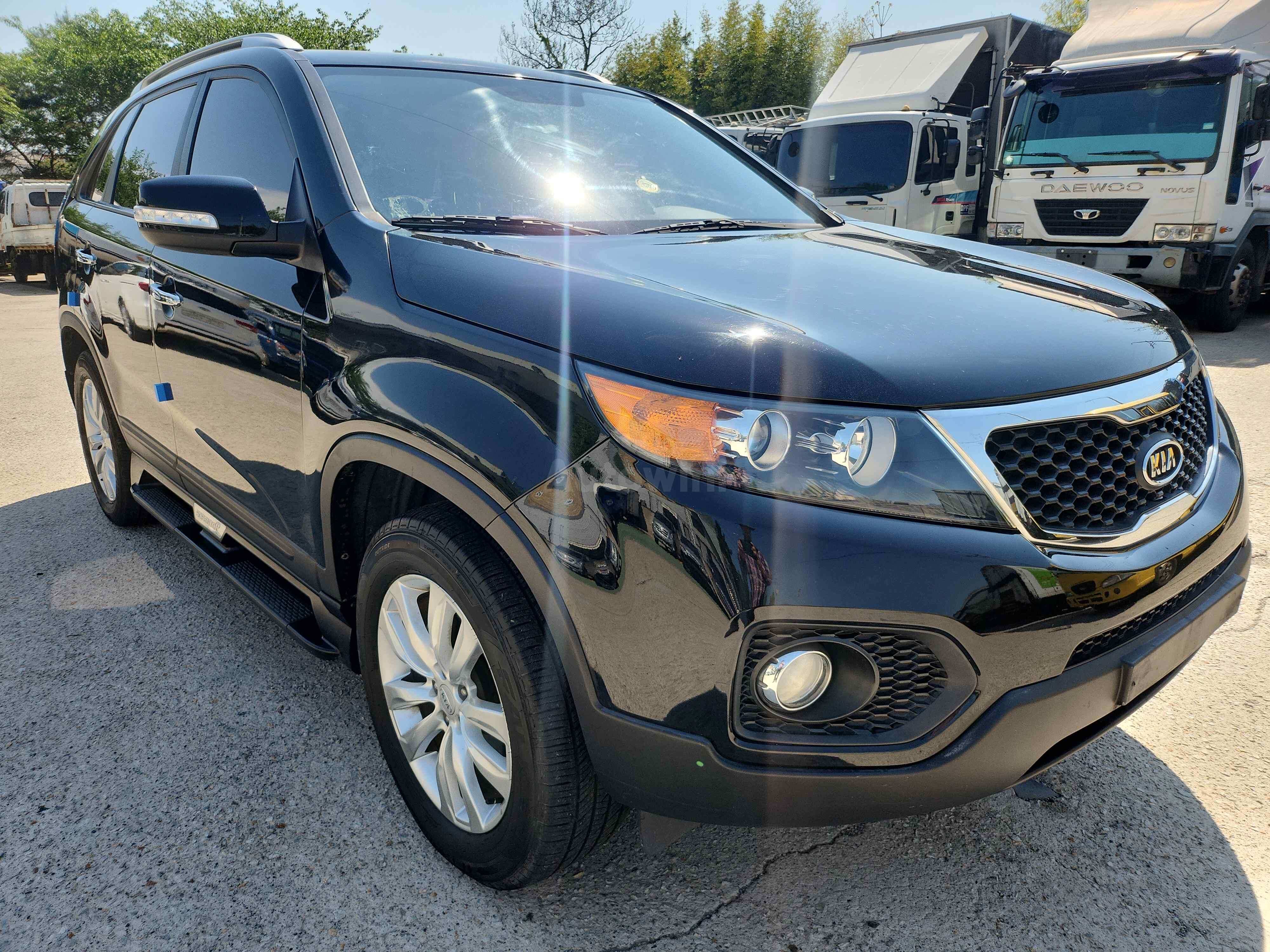 2010 KIA SORENTO VIN: KNAKU815BAA045360