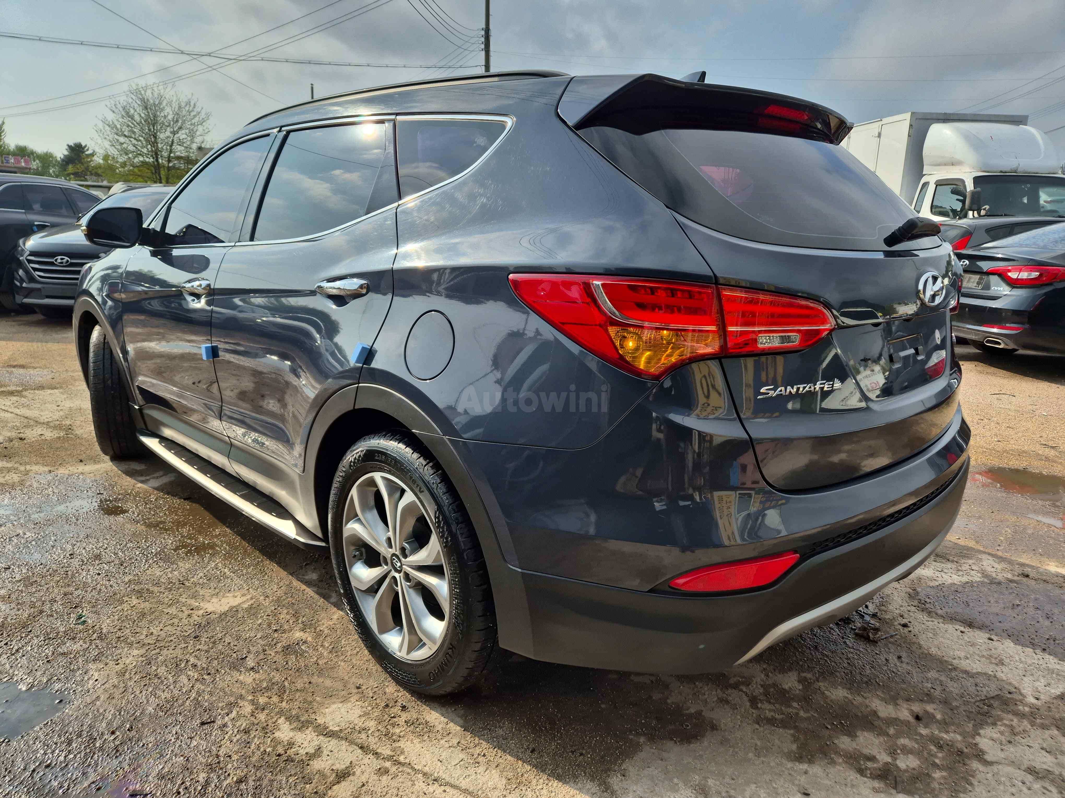 2015 HYUNDAI SANTAFE VIN: KMHSW81UBFU488669