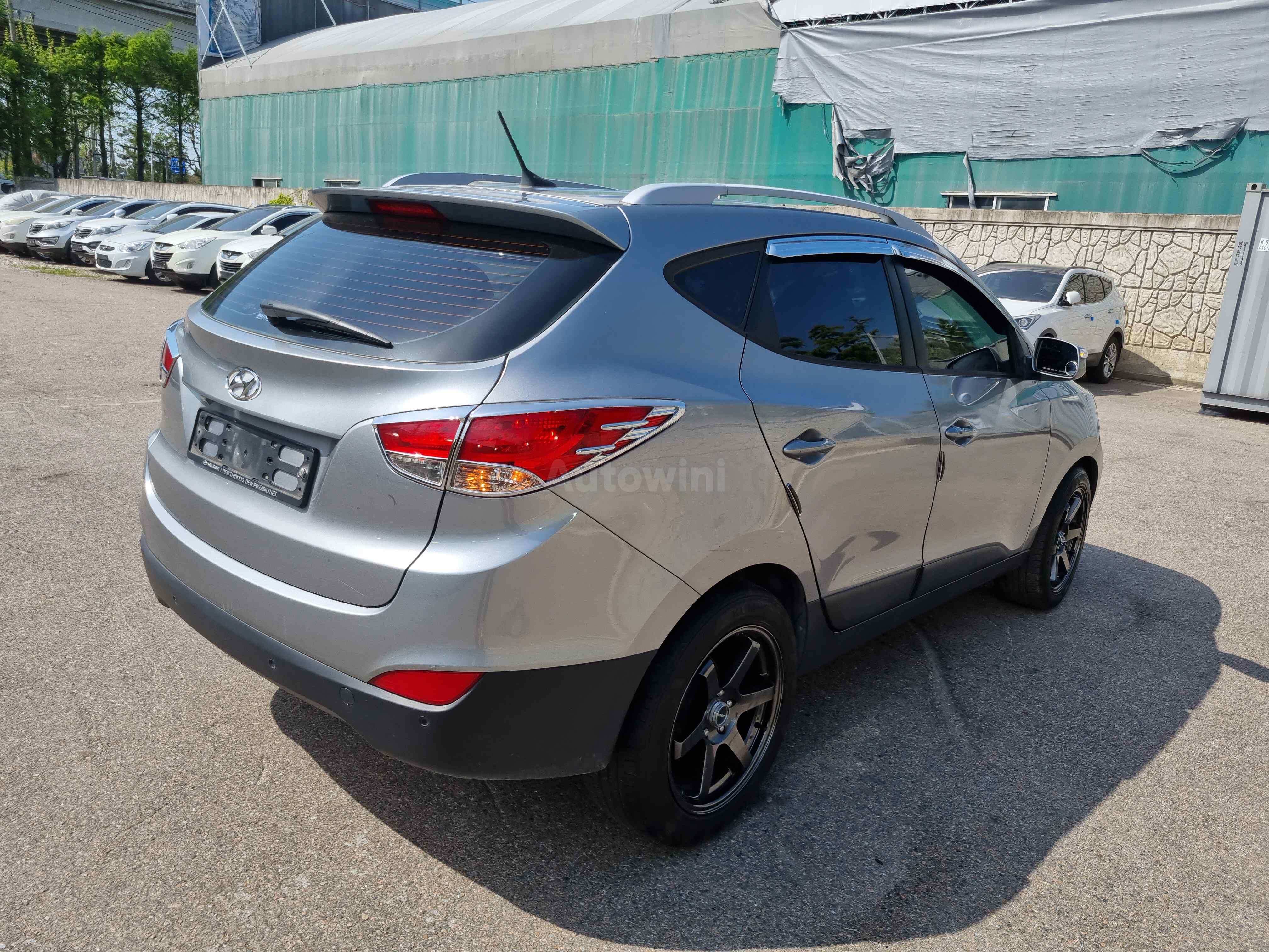 2012 HYUNDAI TUCSON VIN: KMHJU81VBCU343471