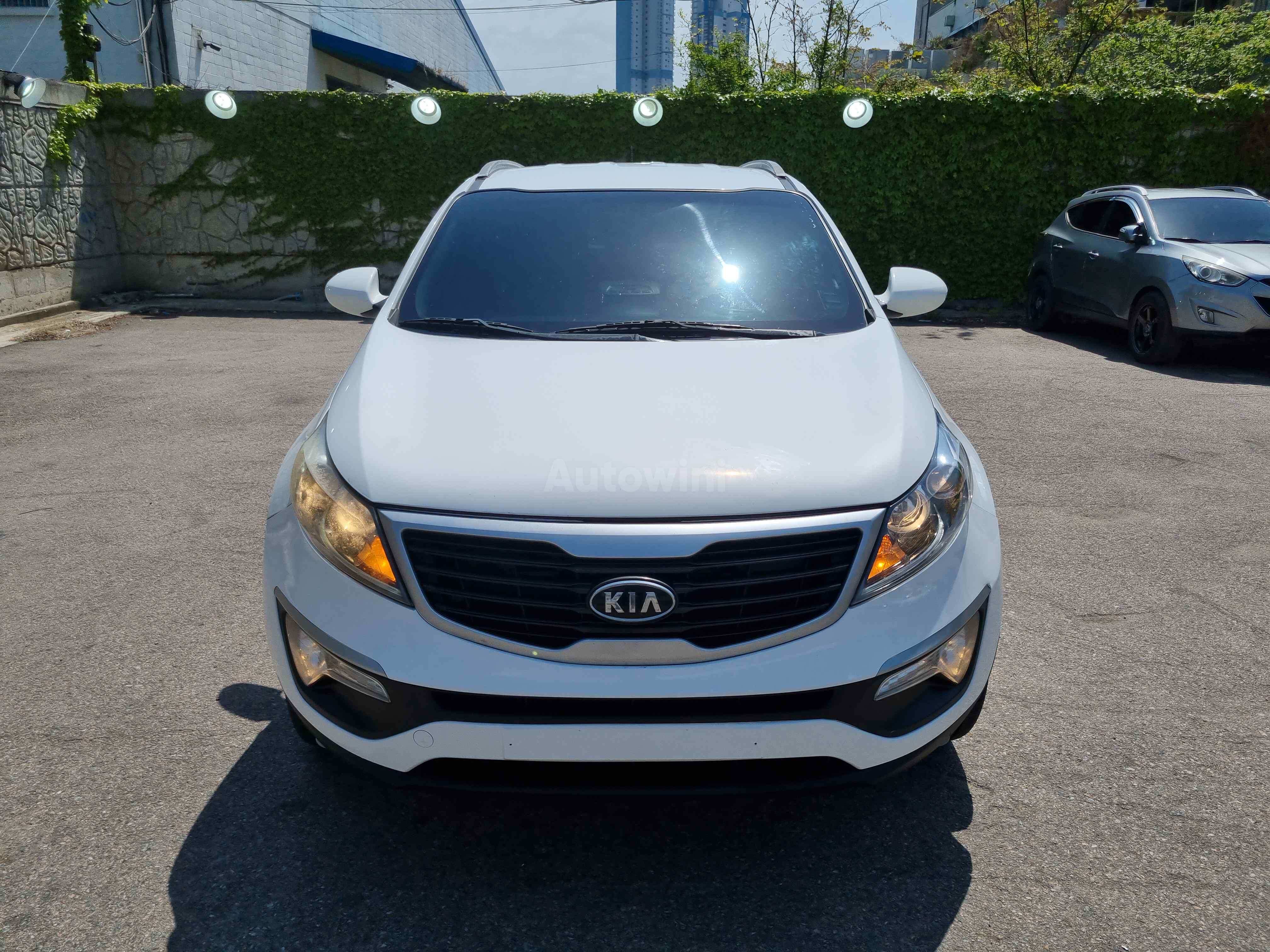 2011 KIA SPORTAGE VIN: KNAPB813BBK006090