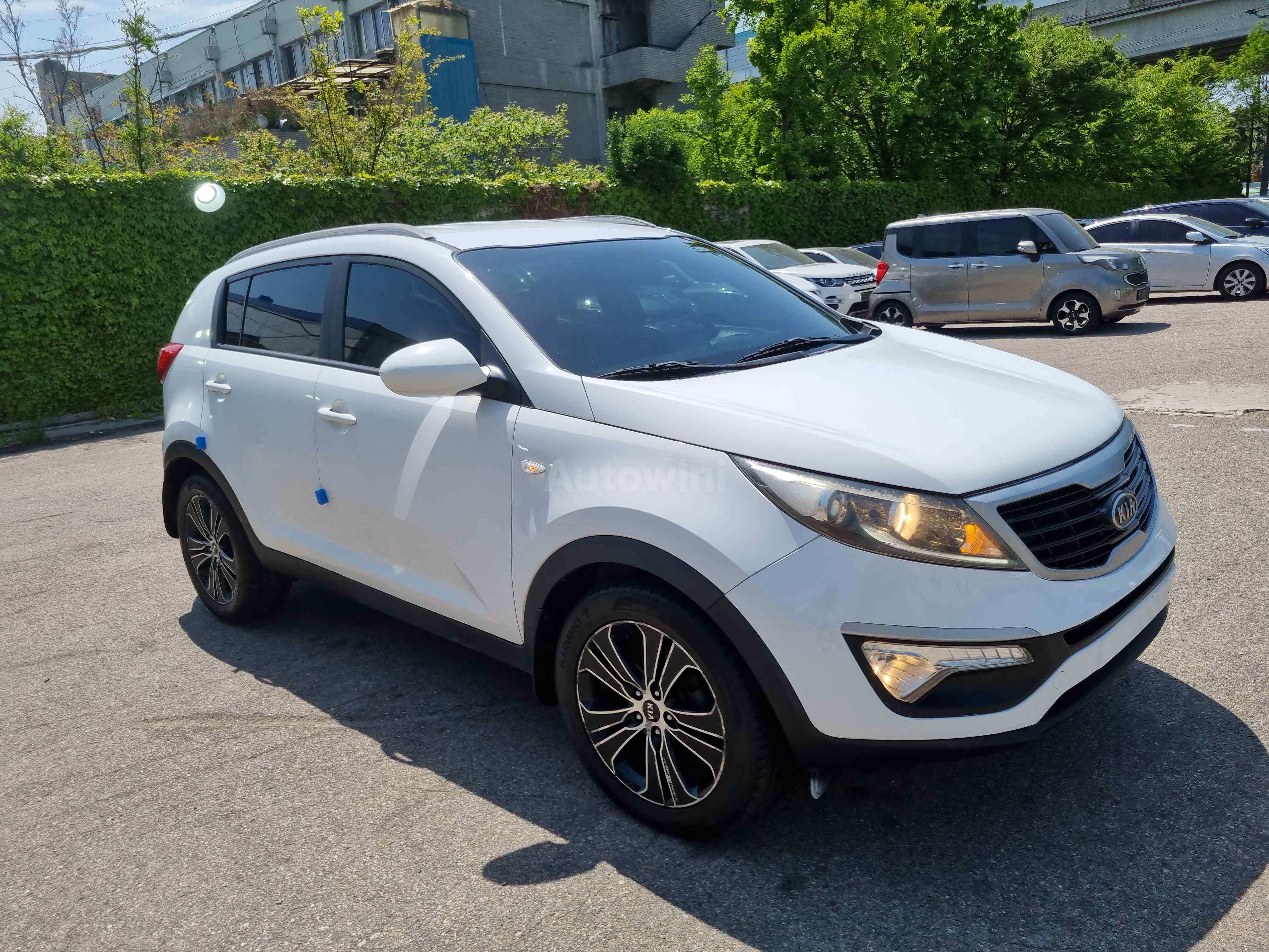 2011 KIA SPORTAGE VIN: KNAPB813BBK006090
