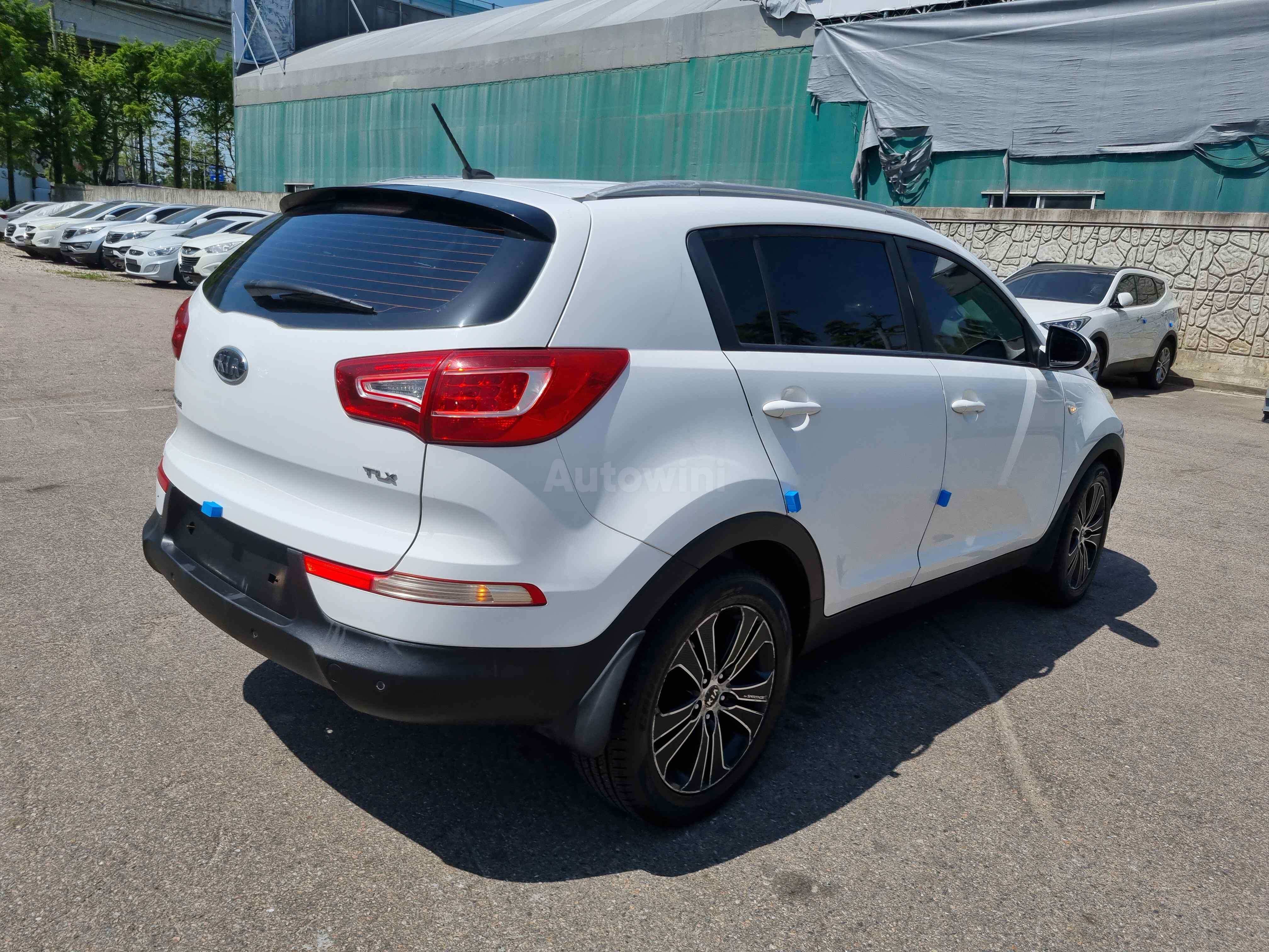 2011 KIA SPORTAGE VIN: KNAPB813BBK006090