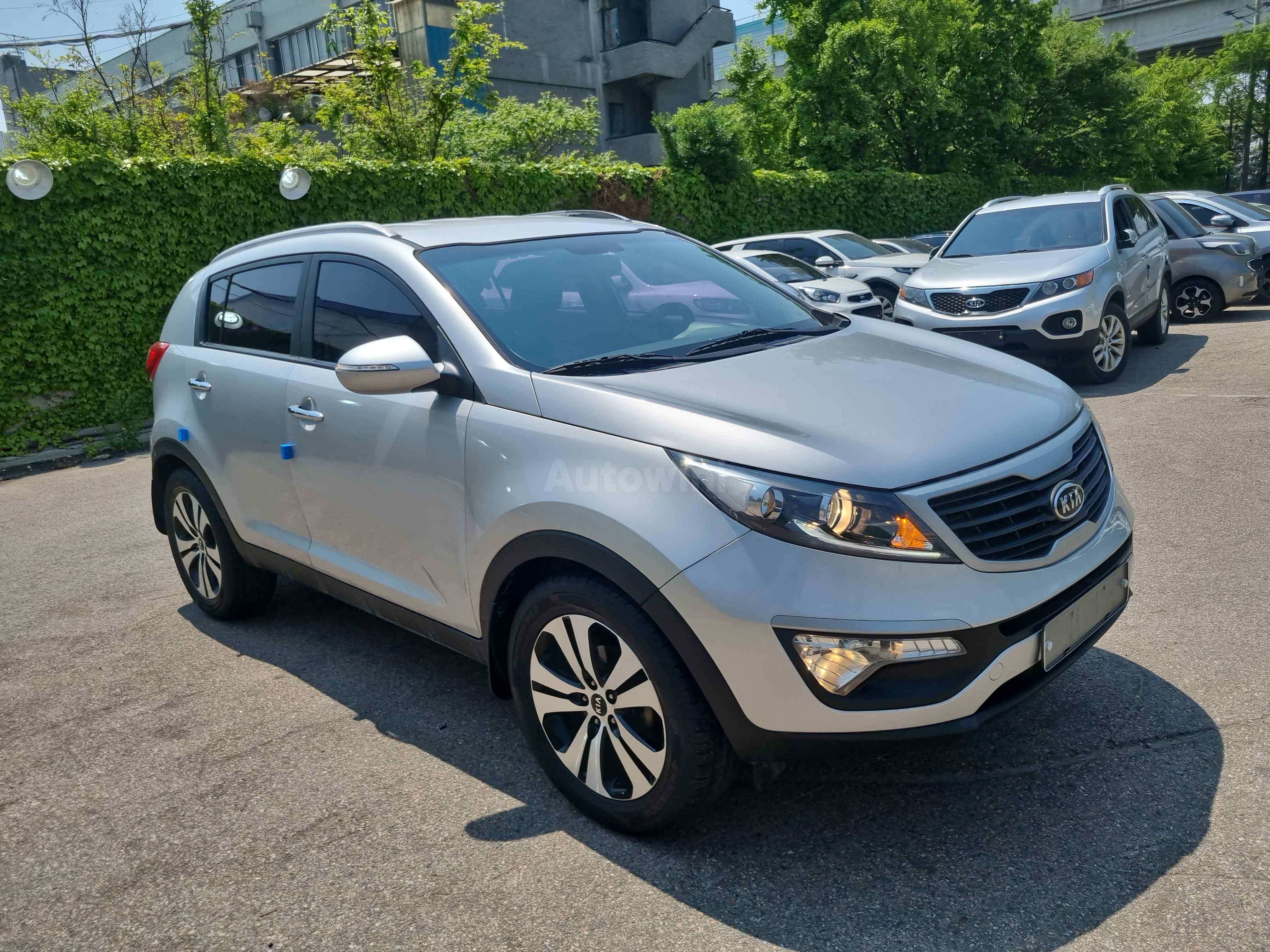 2011 KIA SPORTAGE VIN: KNAPC813BBK079135