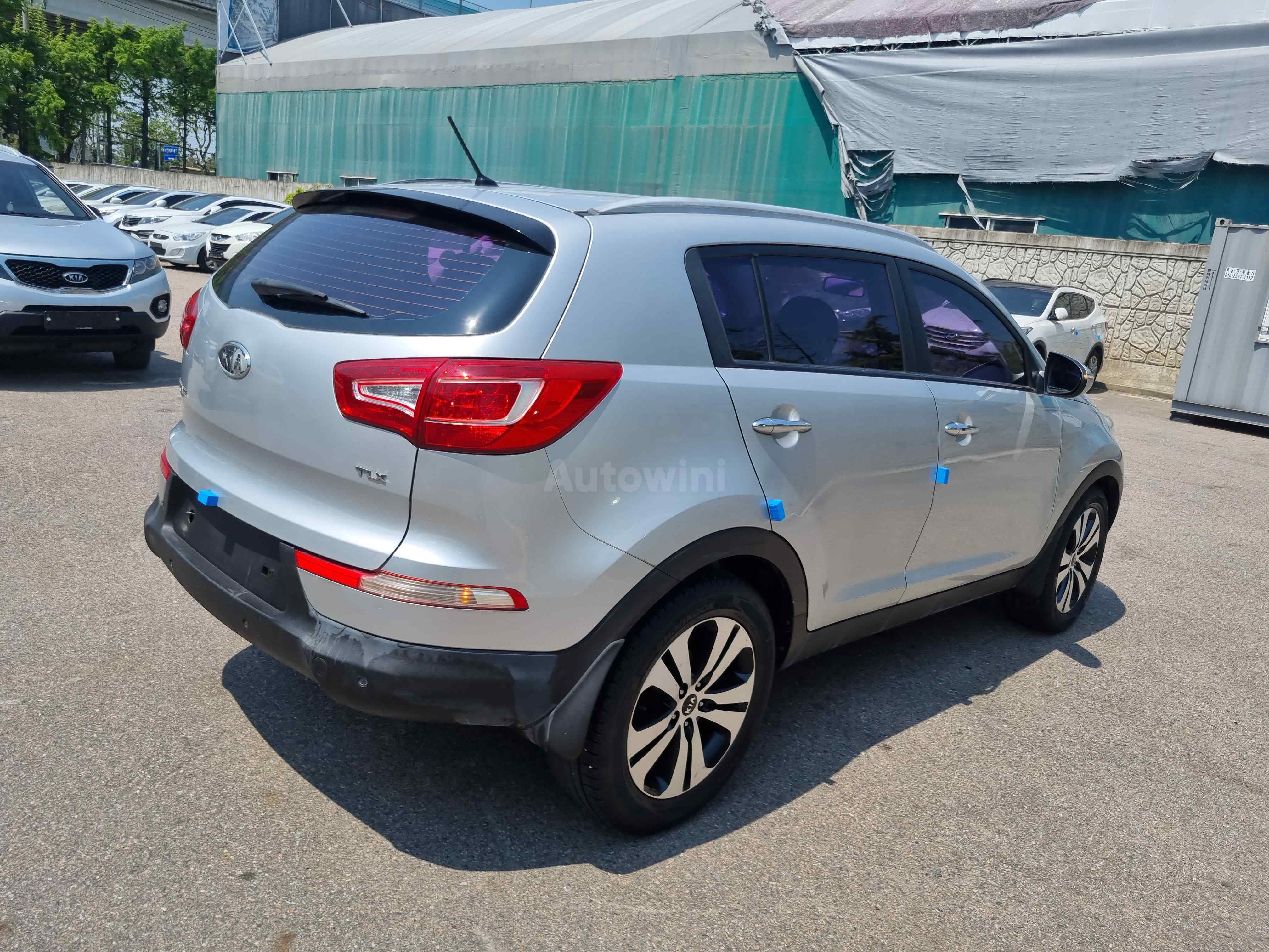 2011 KIA SPORTAGE VIN: KNAPC813BBK079135