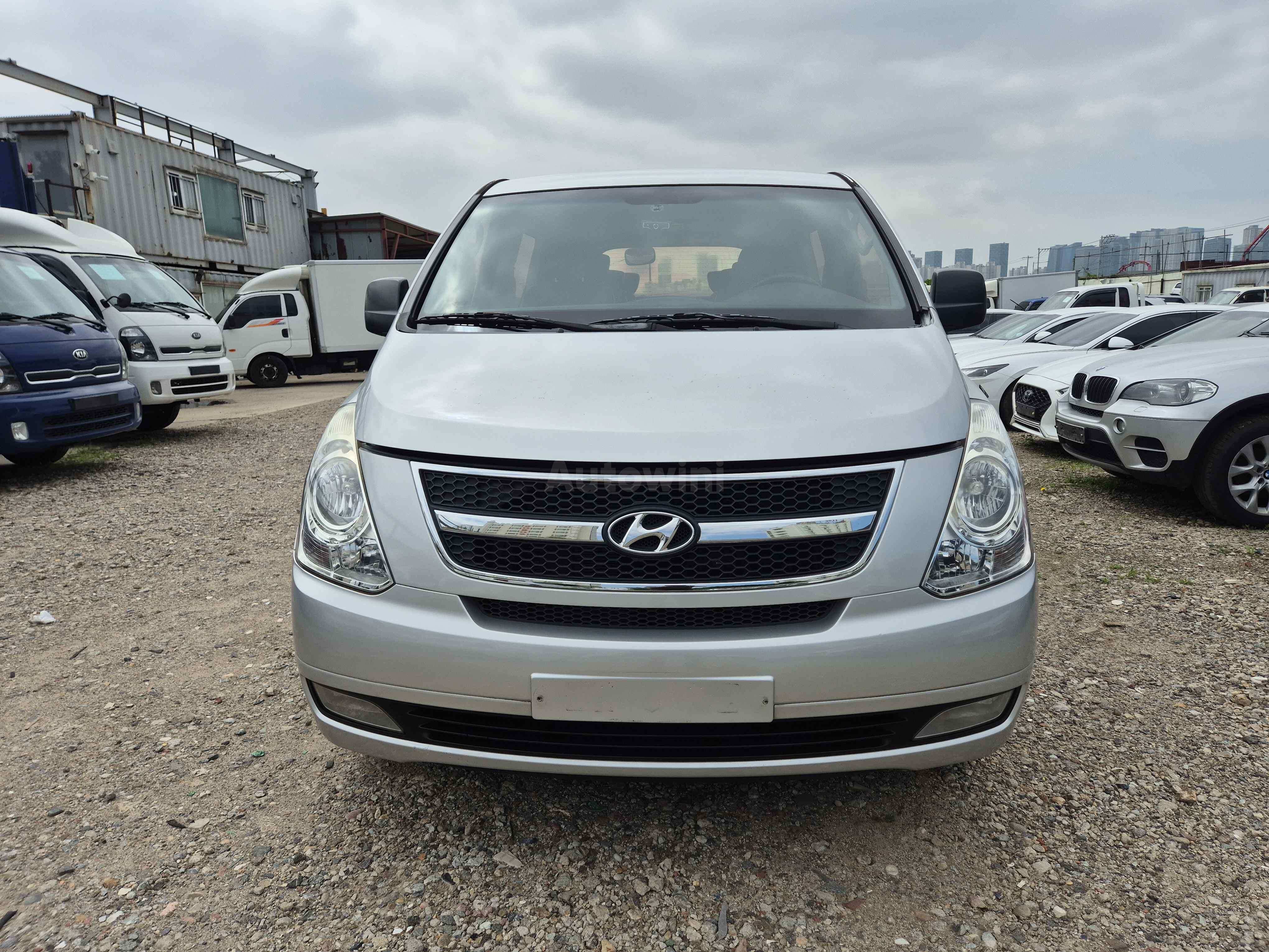 2010 HYUNDAI STAREX VIN: KMJWA37JBAU193259