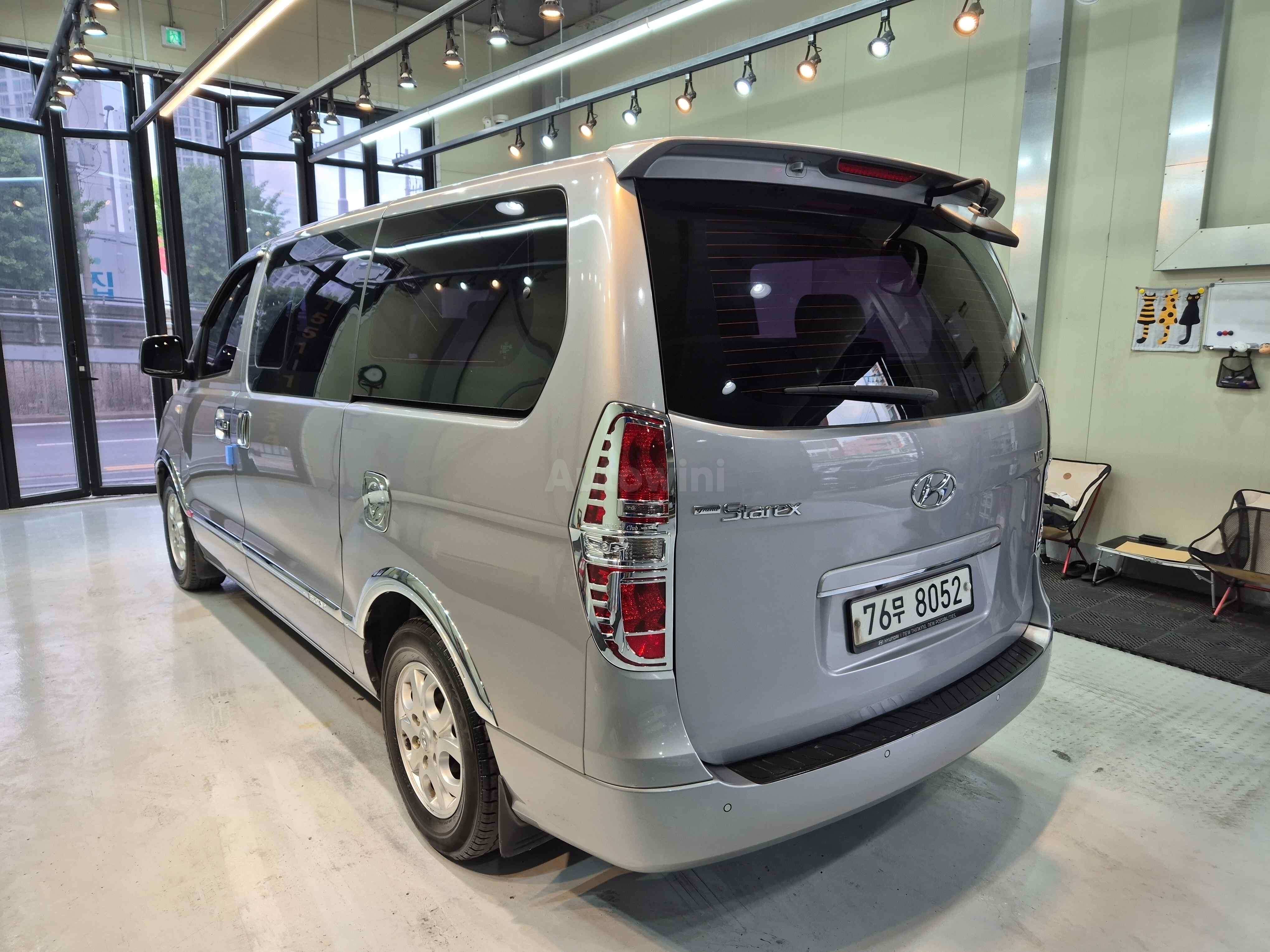 2016 HYUNDAI STAREX VIN: KMJWA37KBGU757067