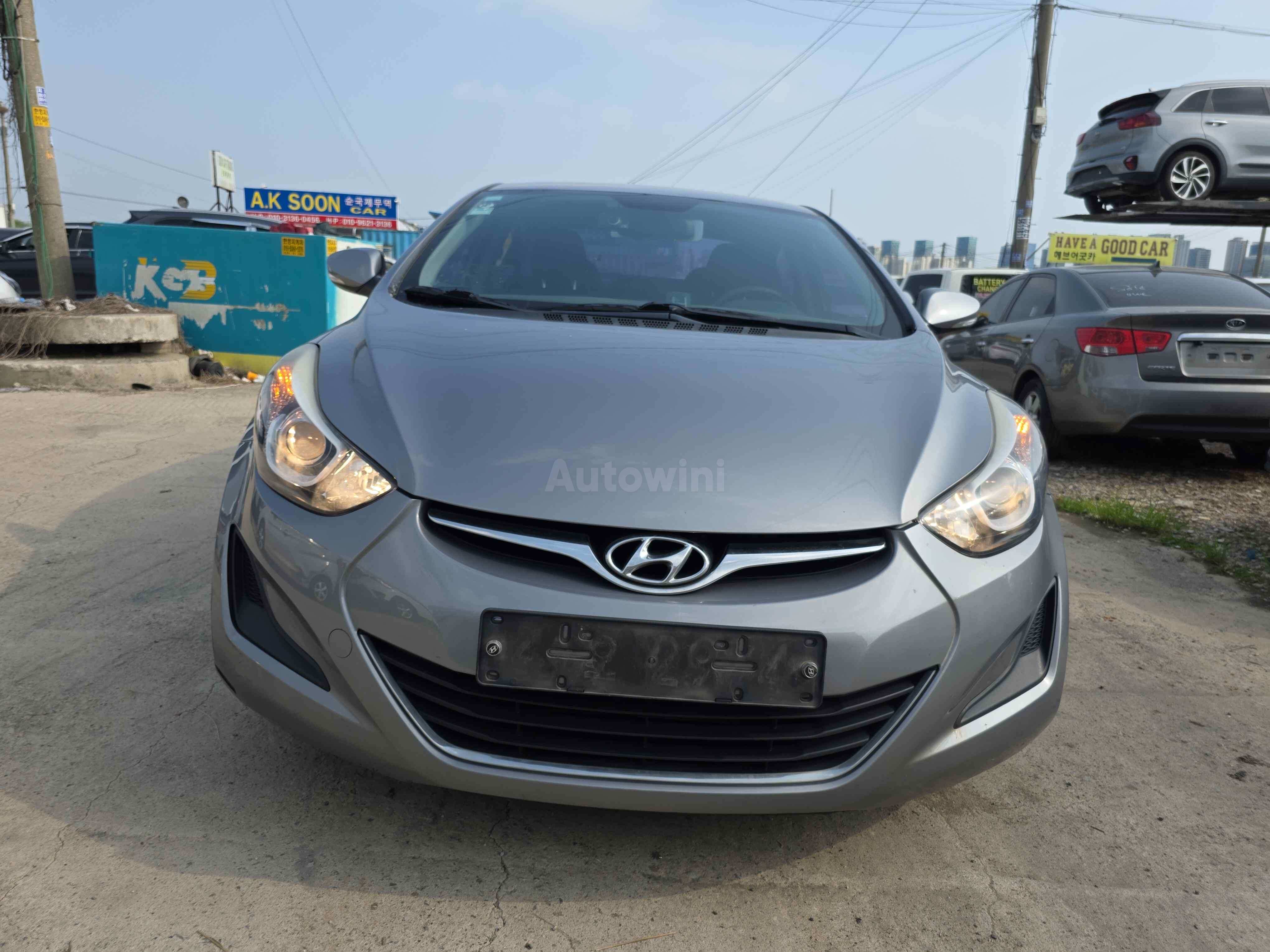 2015 HYUNDAI AVANTE VIN: KMHDG41UBFU349187