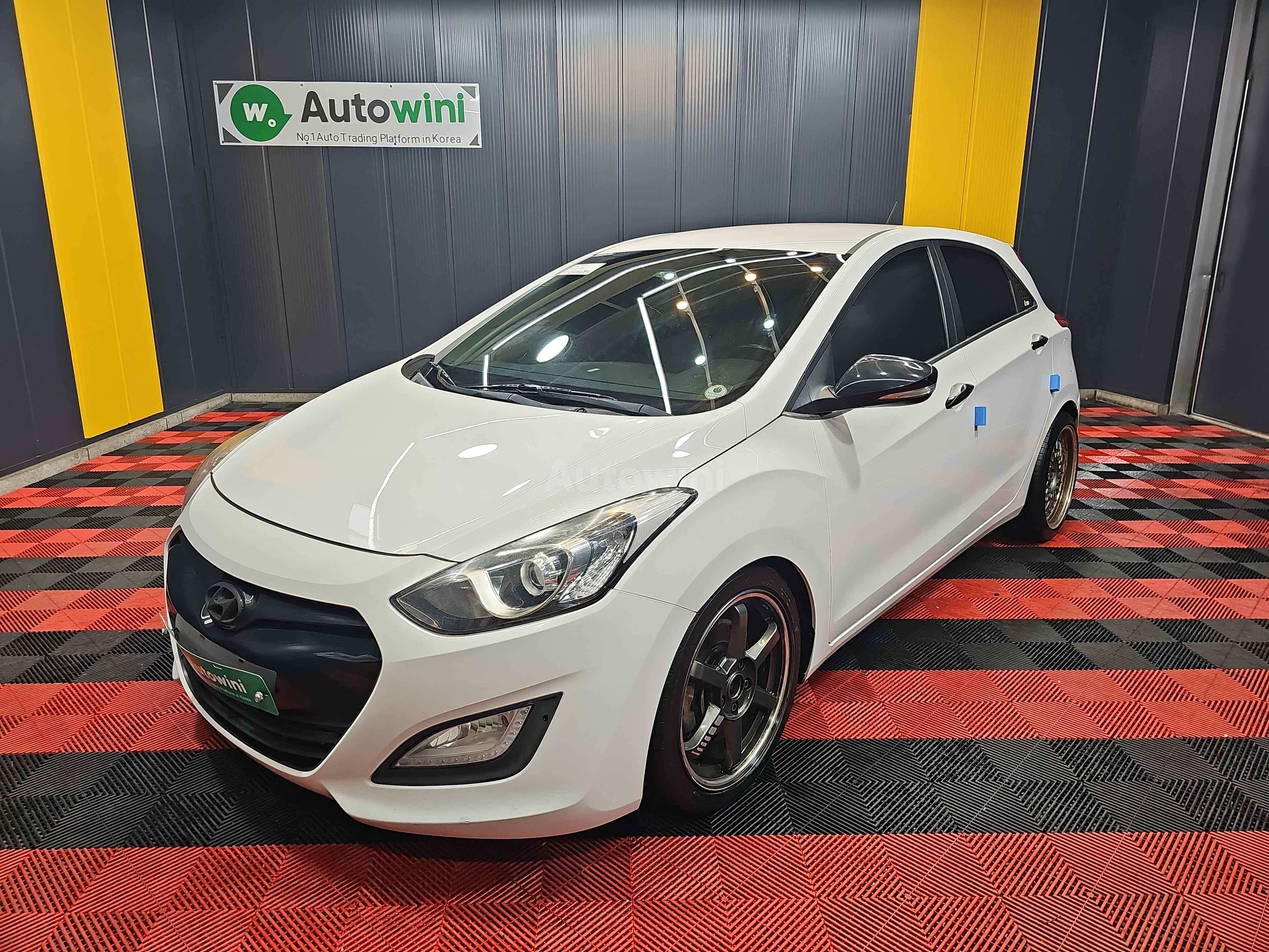 2014 HYUNDAI I30 VIN: KMHD251UAEU130884