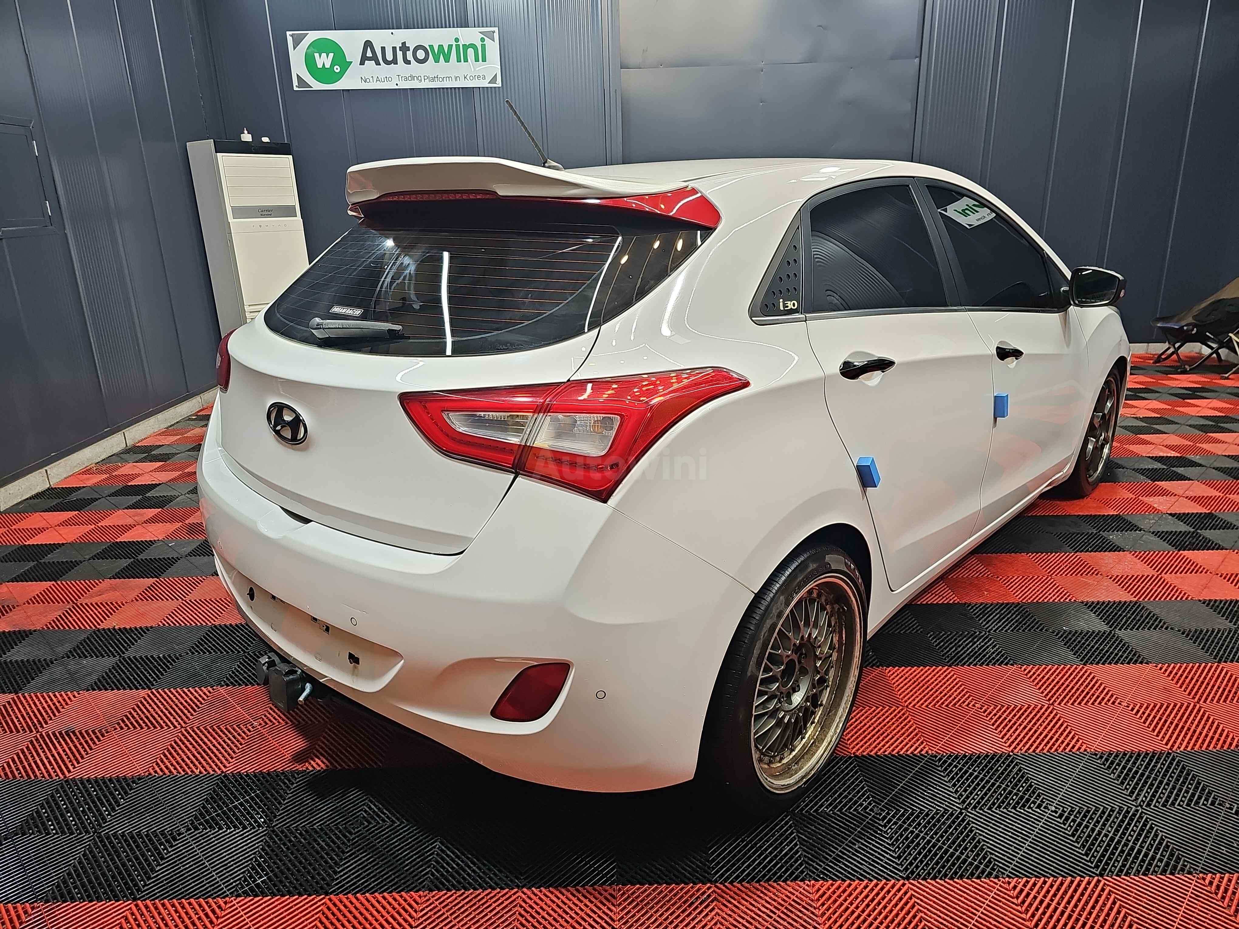 2014 HYUNDAI I30 VIN: KMHD251UAEU130884