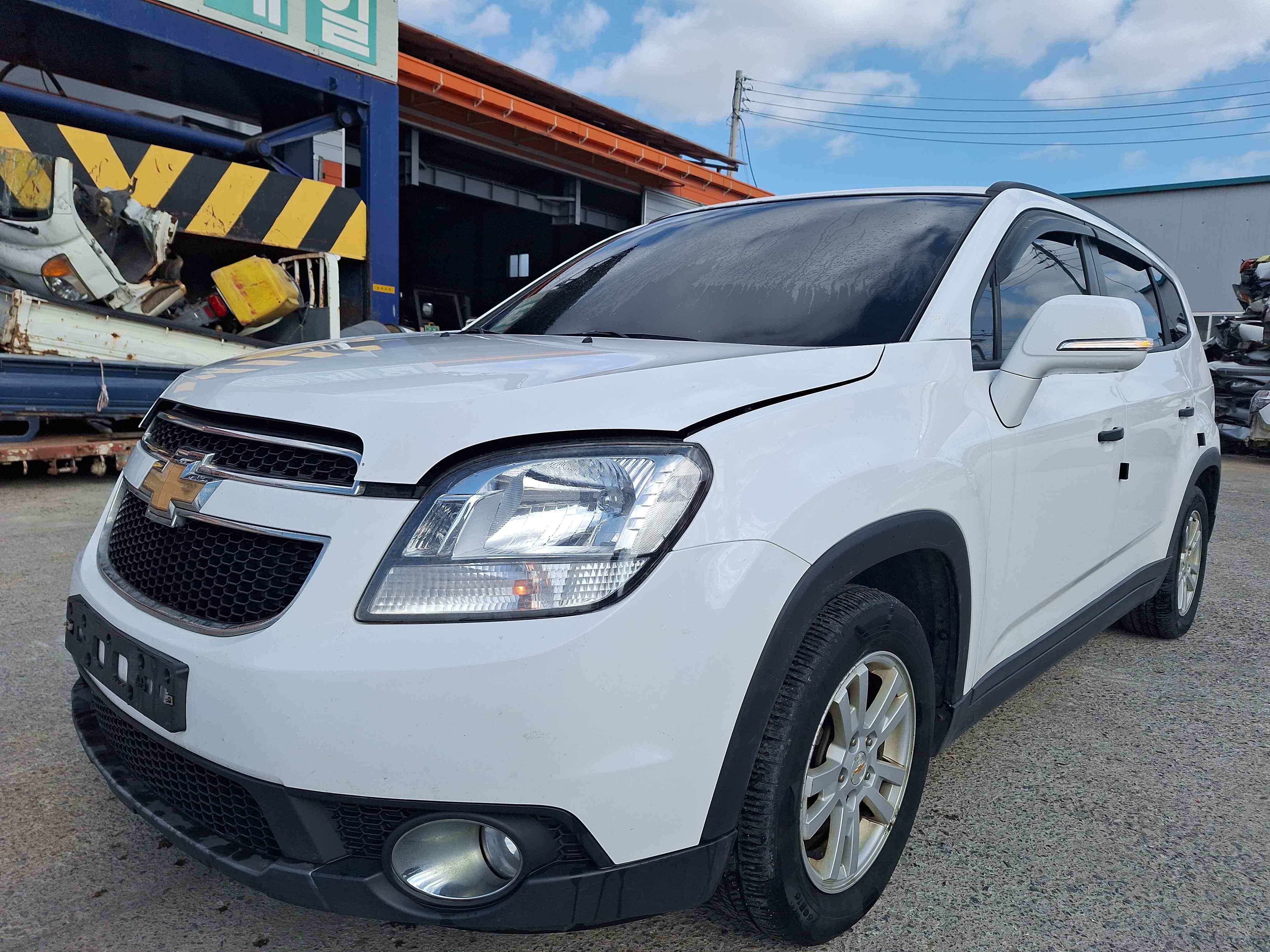 2016 CHEVROLET ORLANDO VIN: KLAYA75ADGK320634
