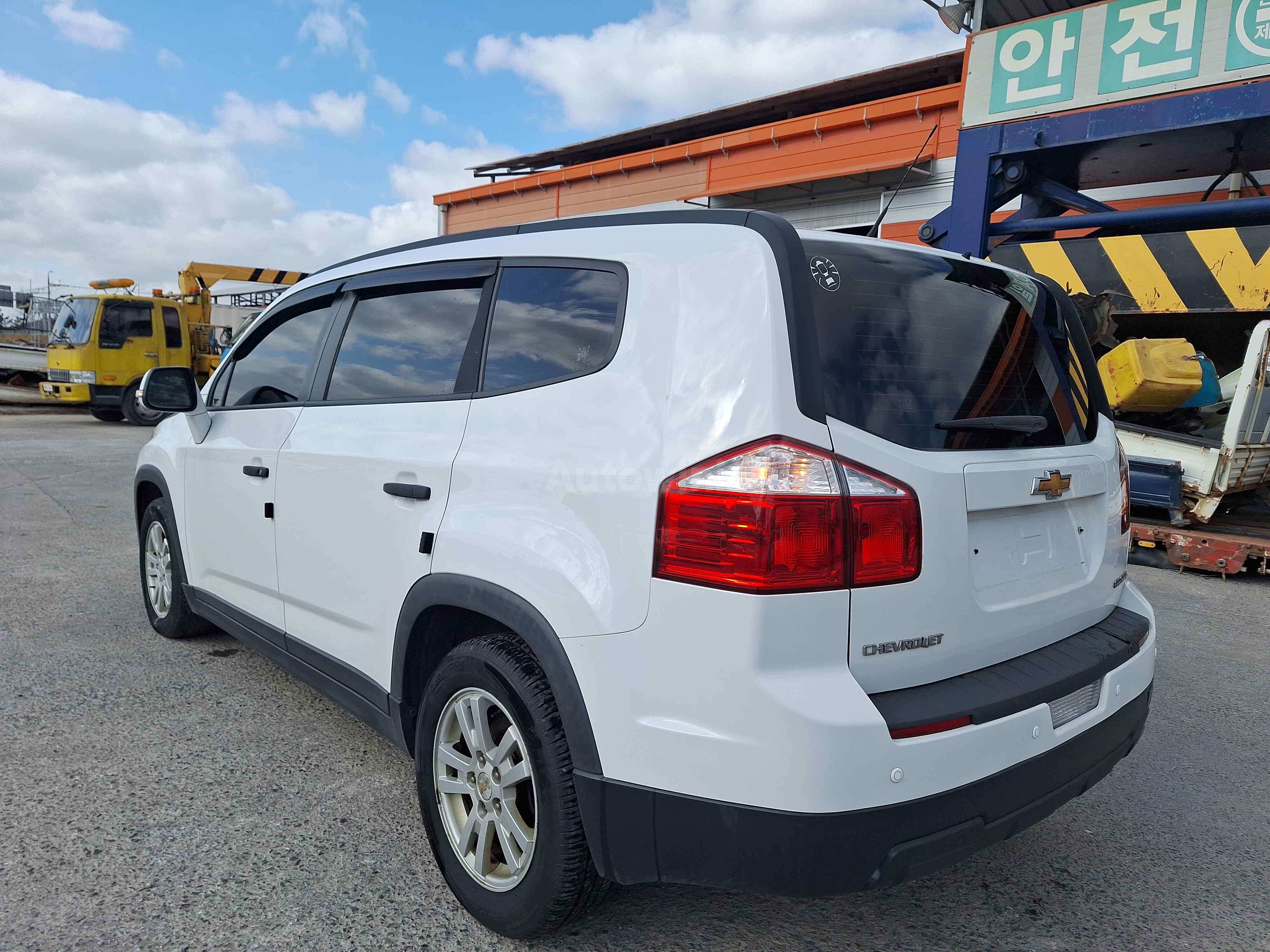 2016 CHEVROLET ORLANDO VIN: KLAYA75ADGK320634