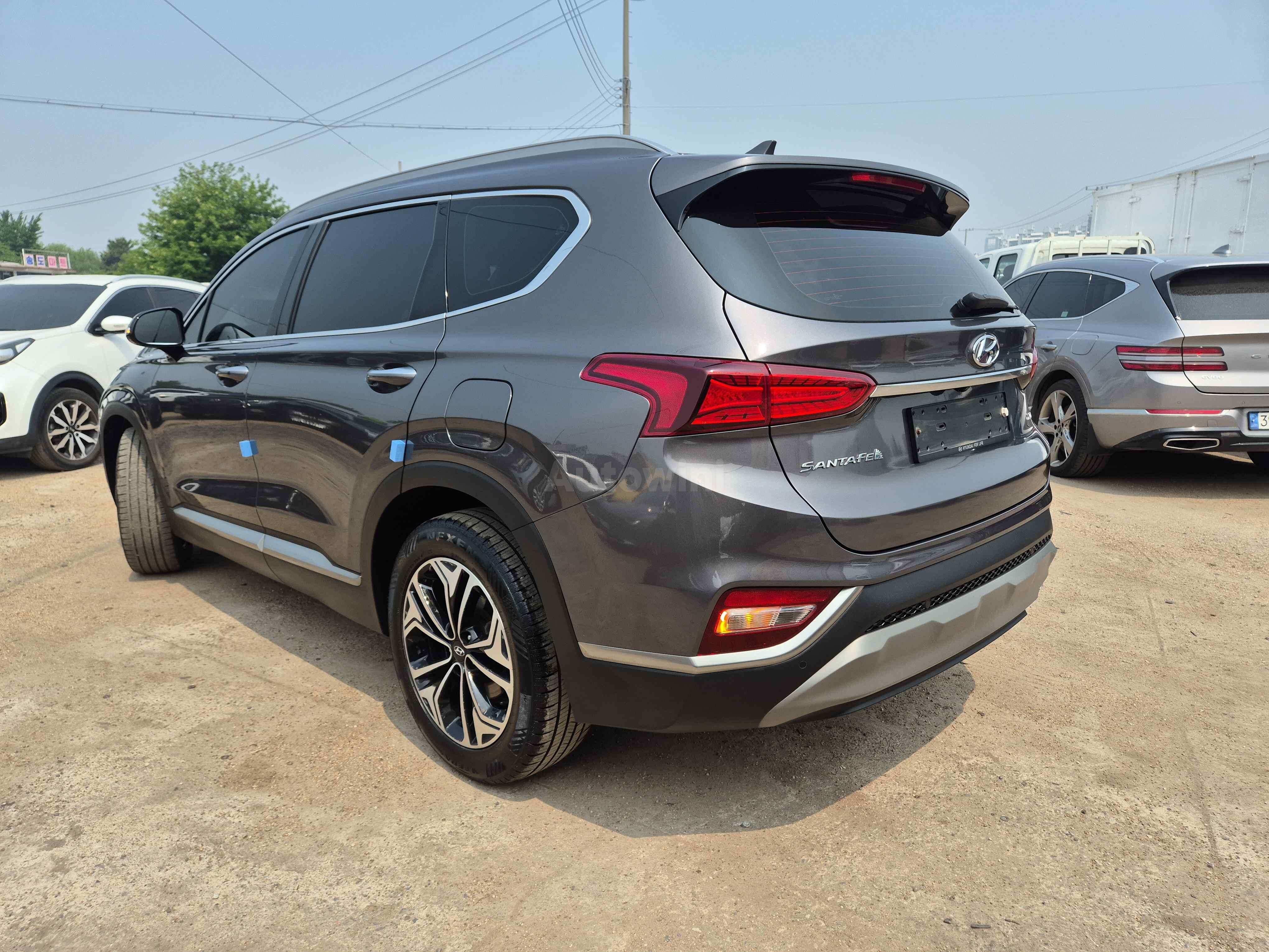 2019 HYUNDAI SANTAFE VIN: KMHS381BBKU065652