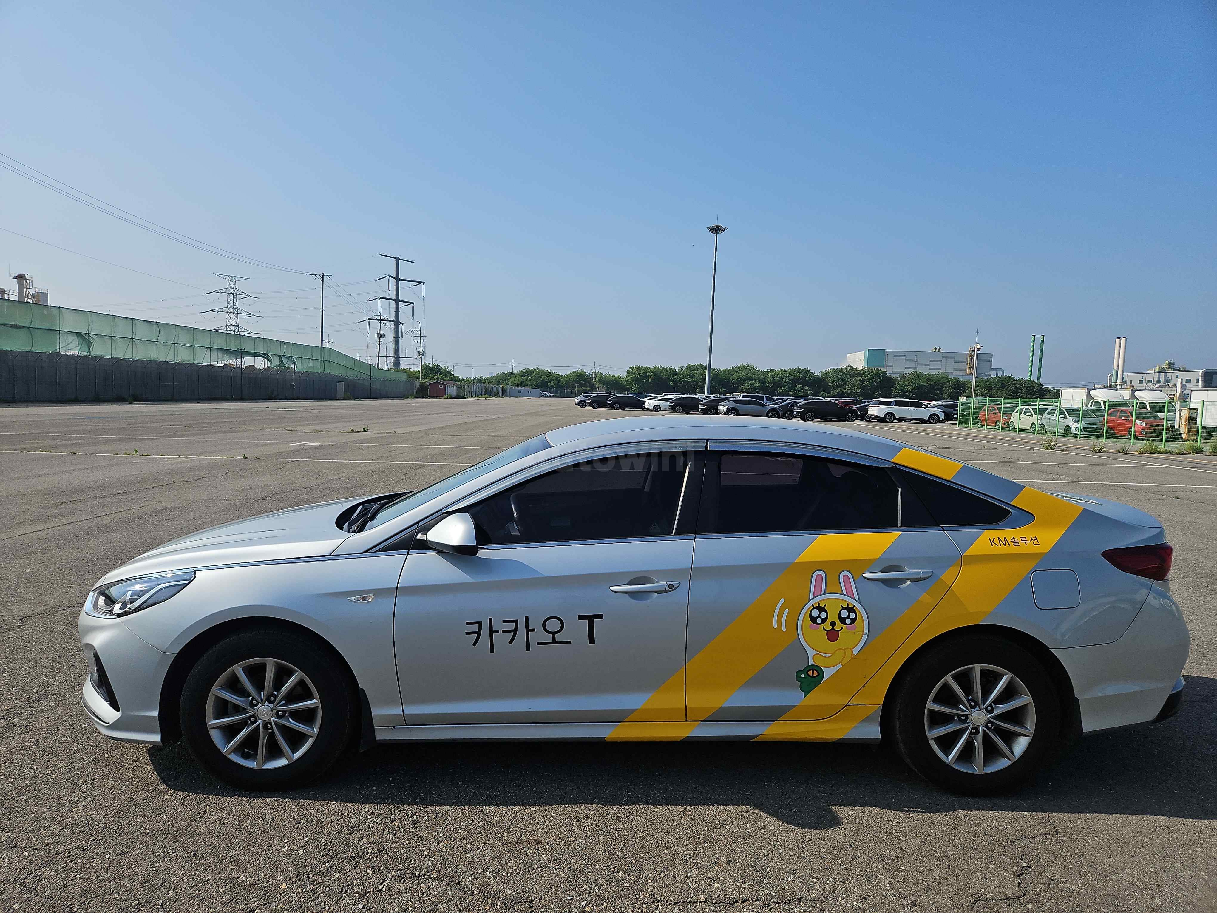 2018 HYUNDAI SONATA VIN: KMHE341DBJA386840