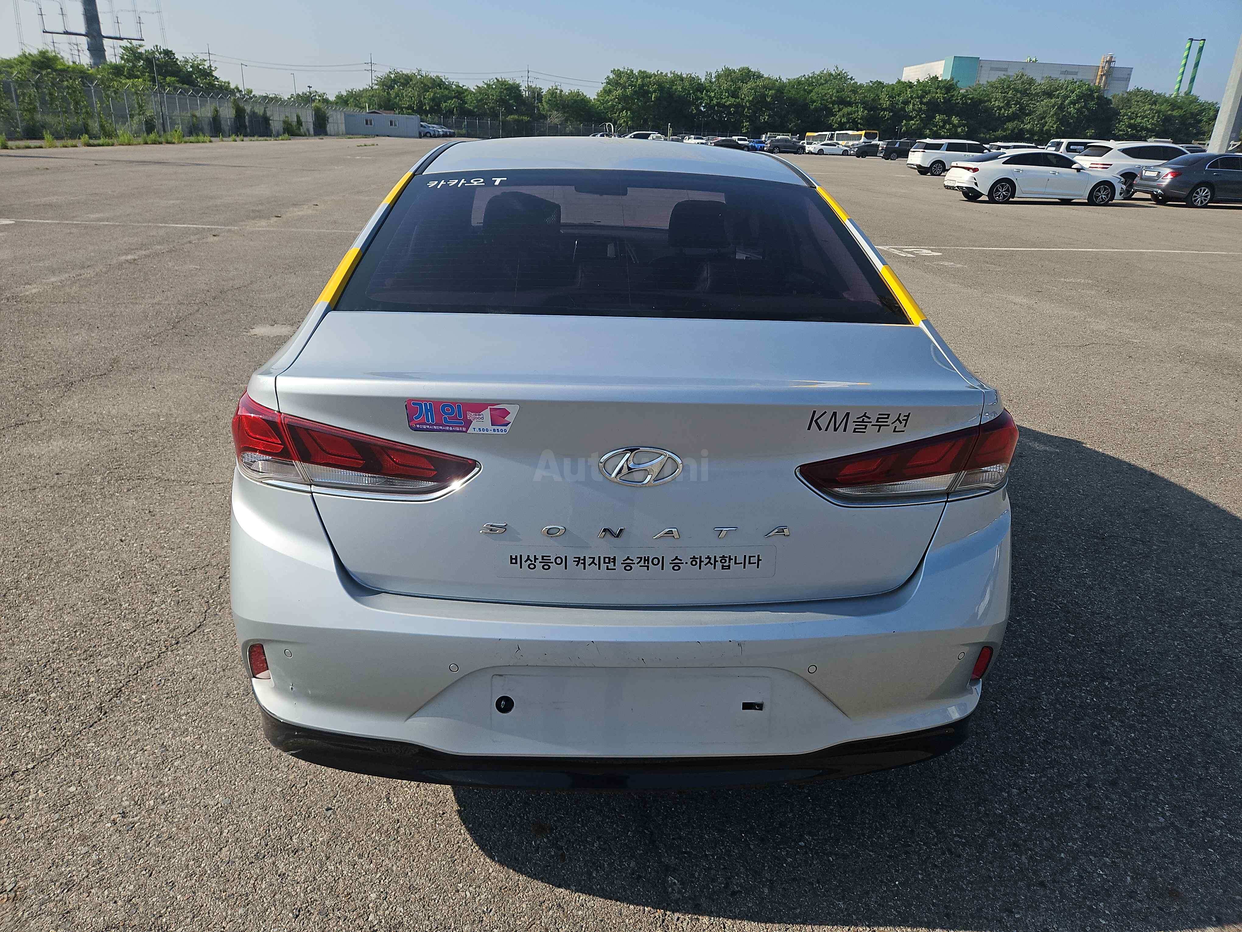 2018 HYUNDAI SONATA VIN: KMHE341DBJA386840
