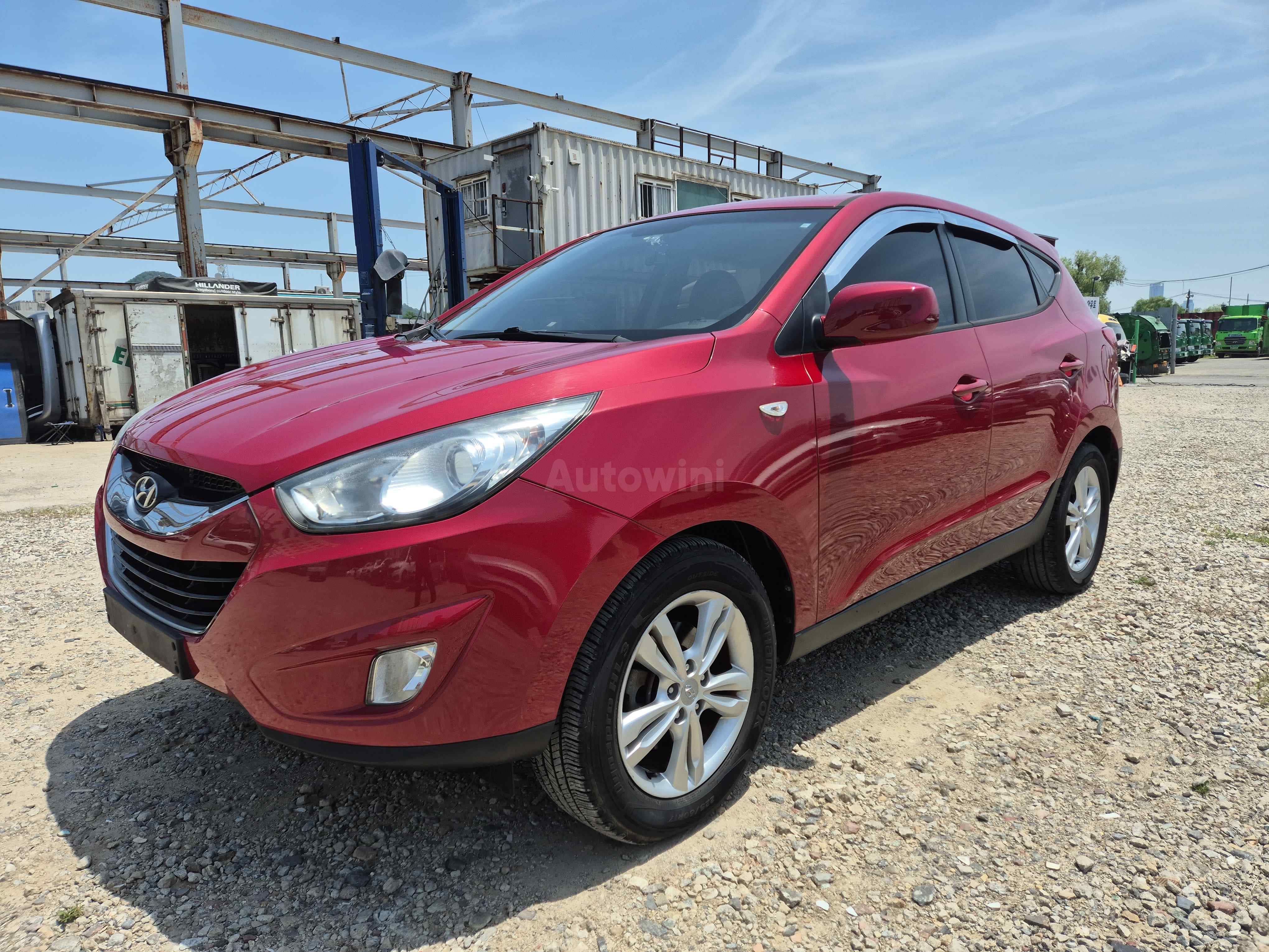 2012 HYUNDAI TUCSON VIN: KMHJT81VBCU513128