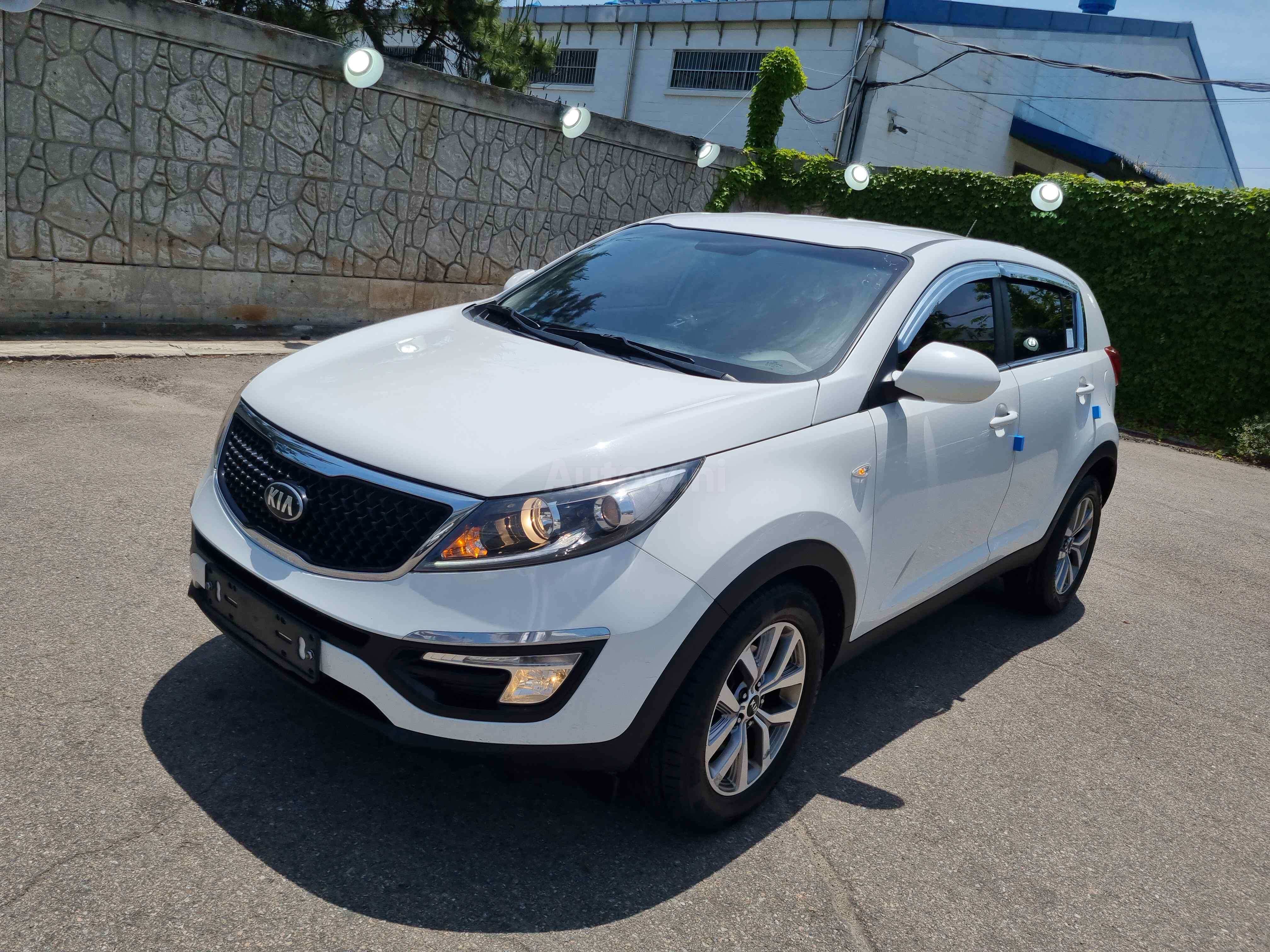 2016 KIA SPORTAGE VIN: KNAPB813BGK826467