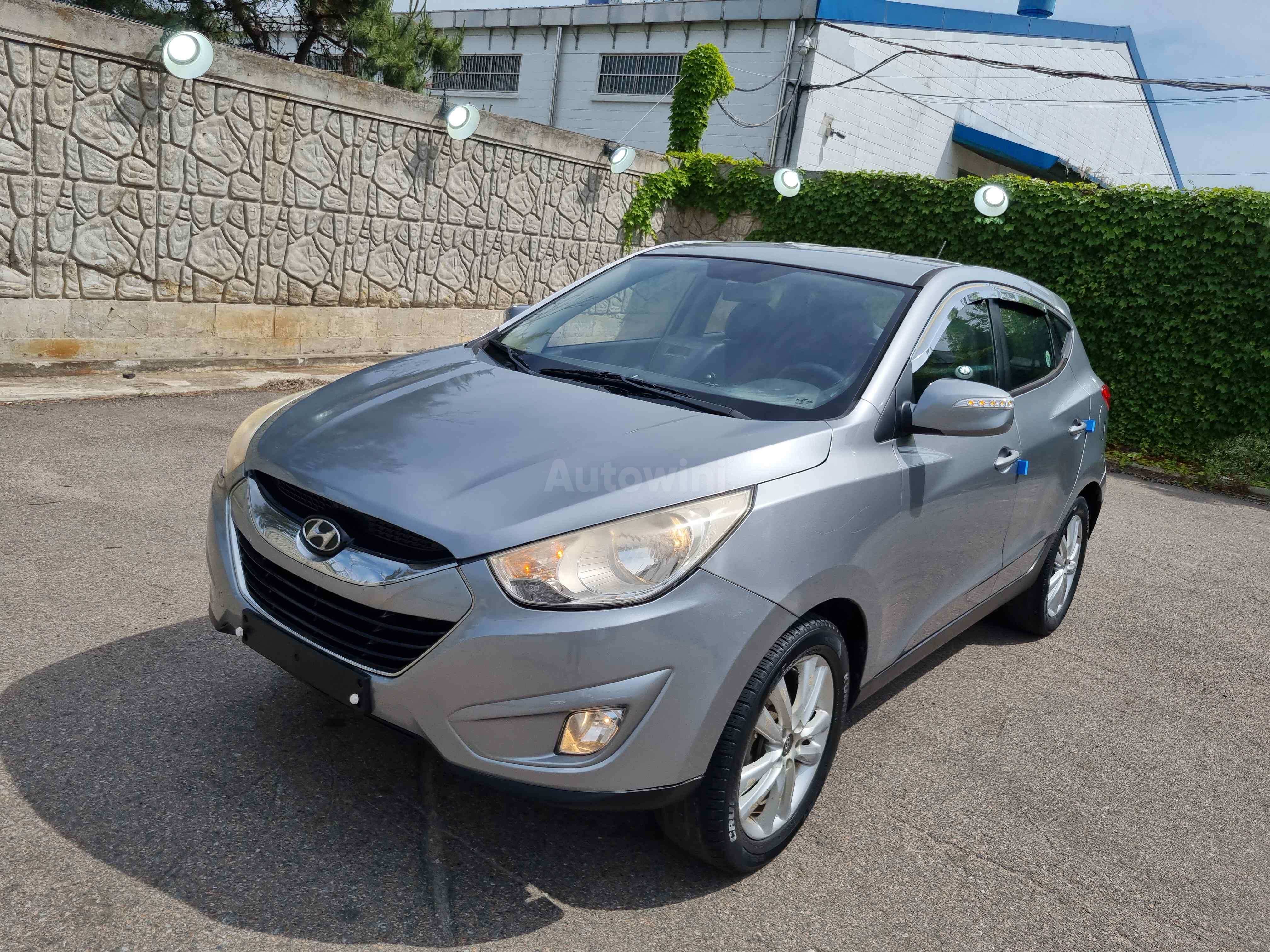 2010 HYUNDAI TUCSON VIN: KMHJU81VBAU016719