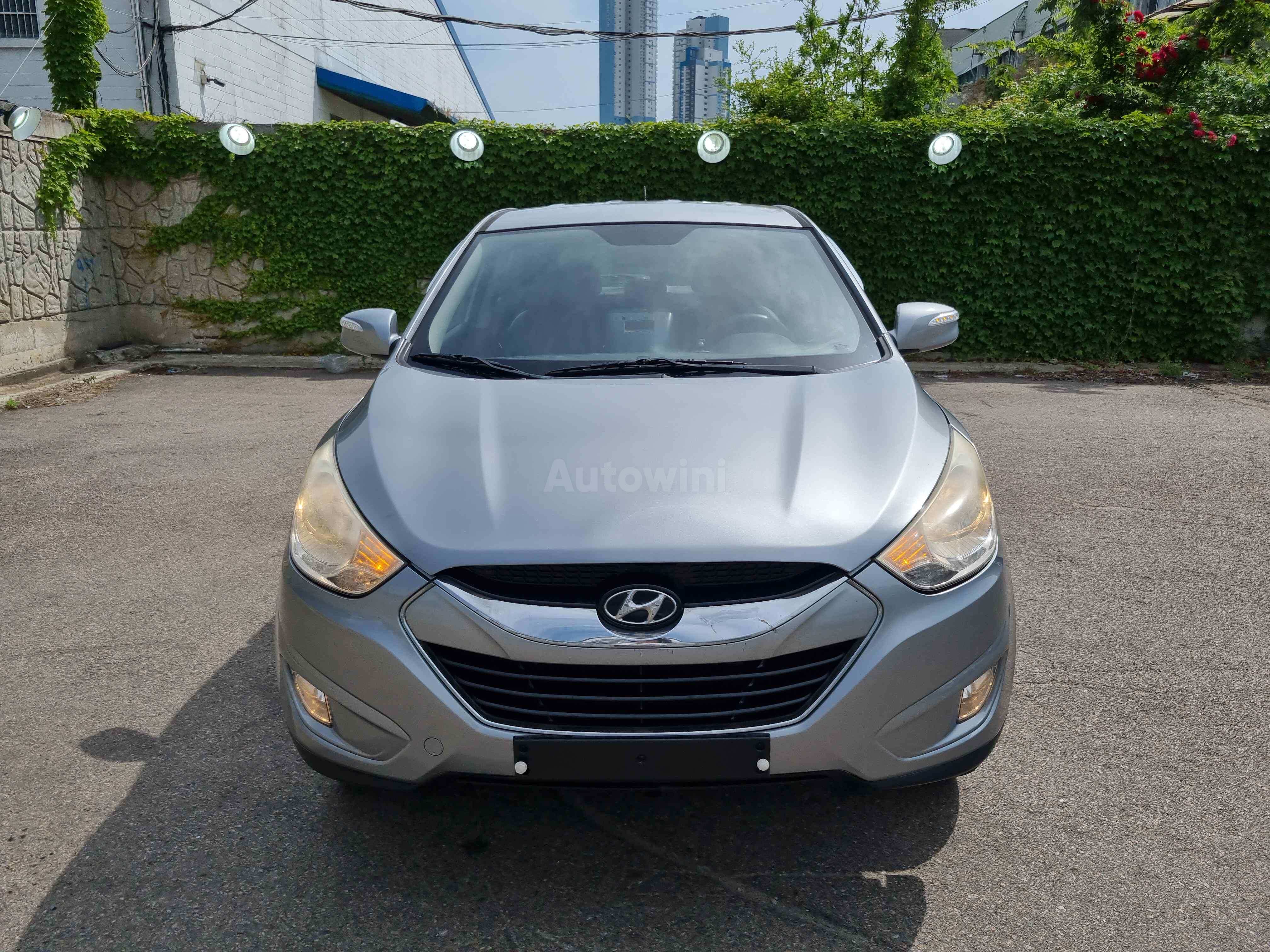 2010 HYUNDAI TUCSON VIN: KMHJU81VBAU016719