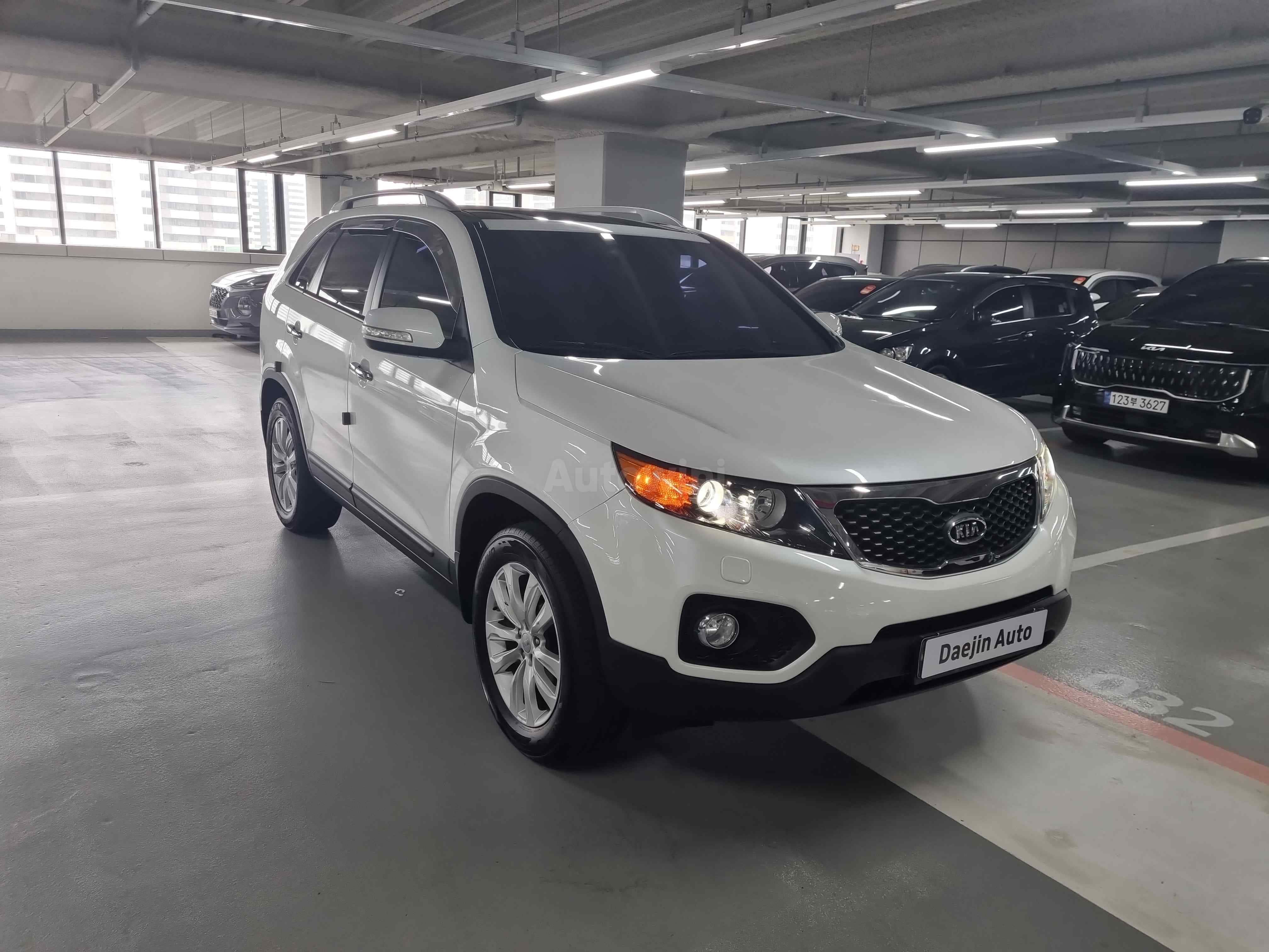2012 KIA SORENTO VIN: KNAKU814DCA339677