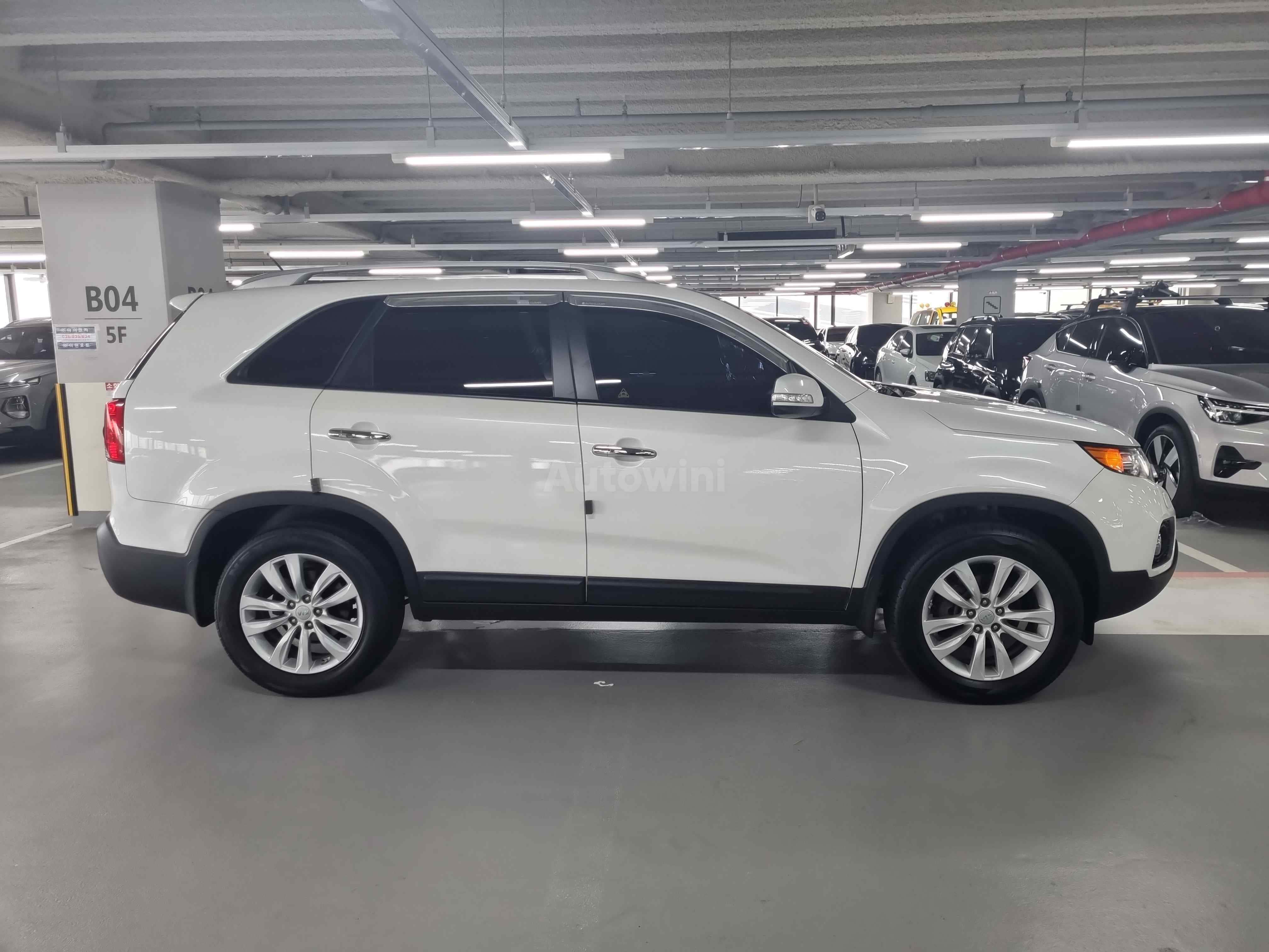 2012 KIA SORENTO VIN: KNAKU814DCA339677