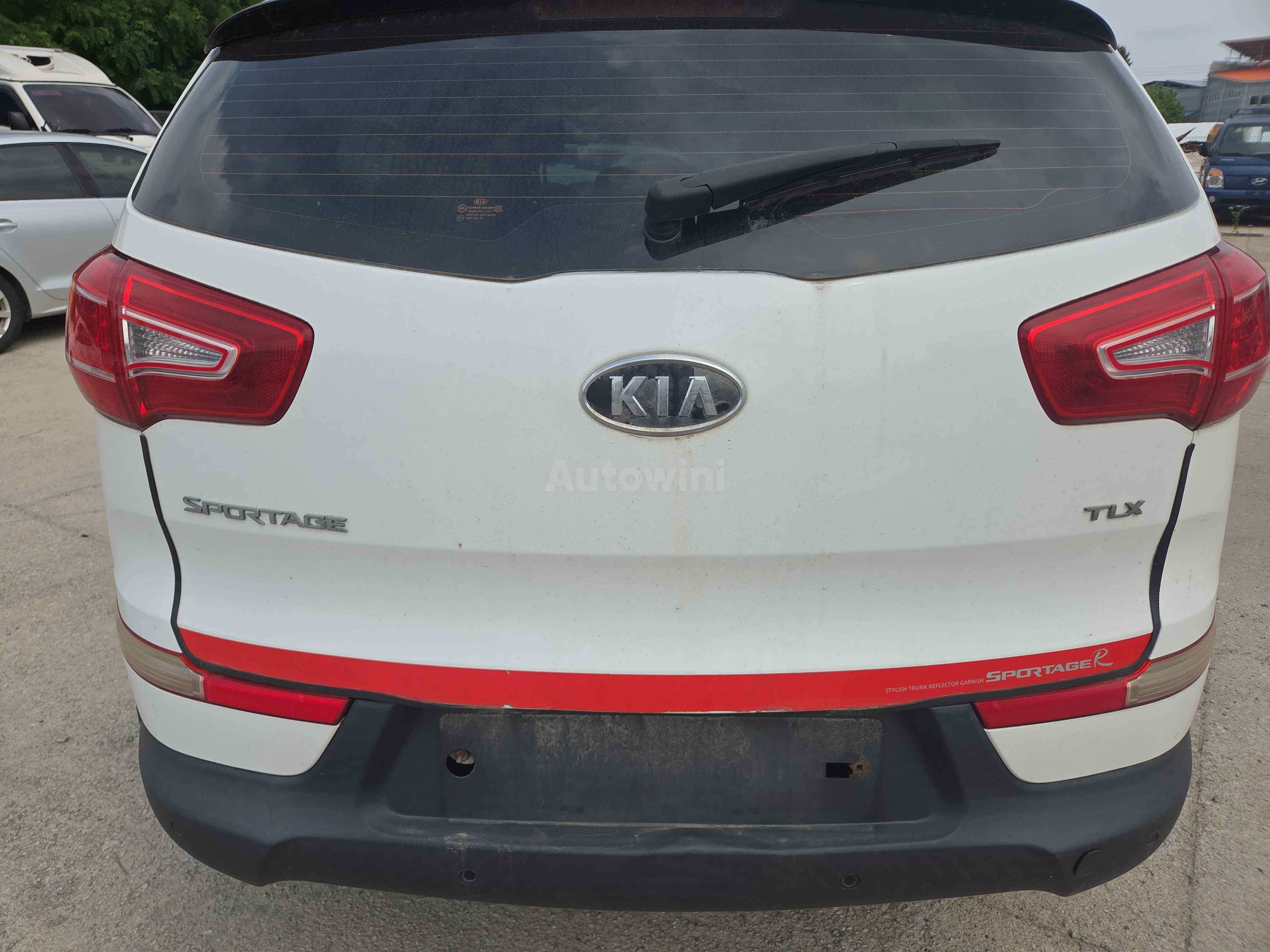 2012 KIA SPORTAGE VIN: KNAPC813DCK131159