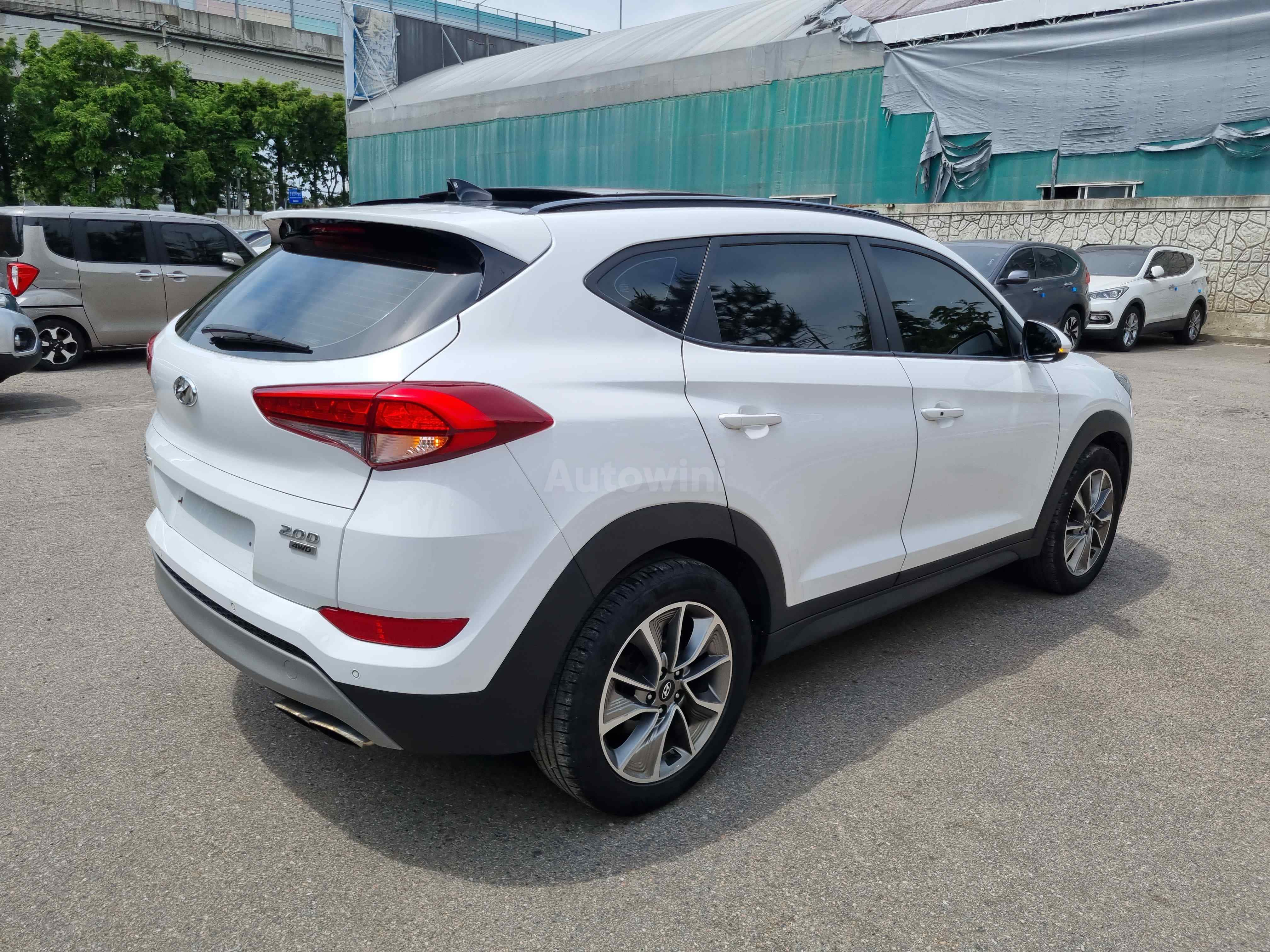 2018 HYUNDAI TUCSON VIN: KMHJ381ADJU710965
