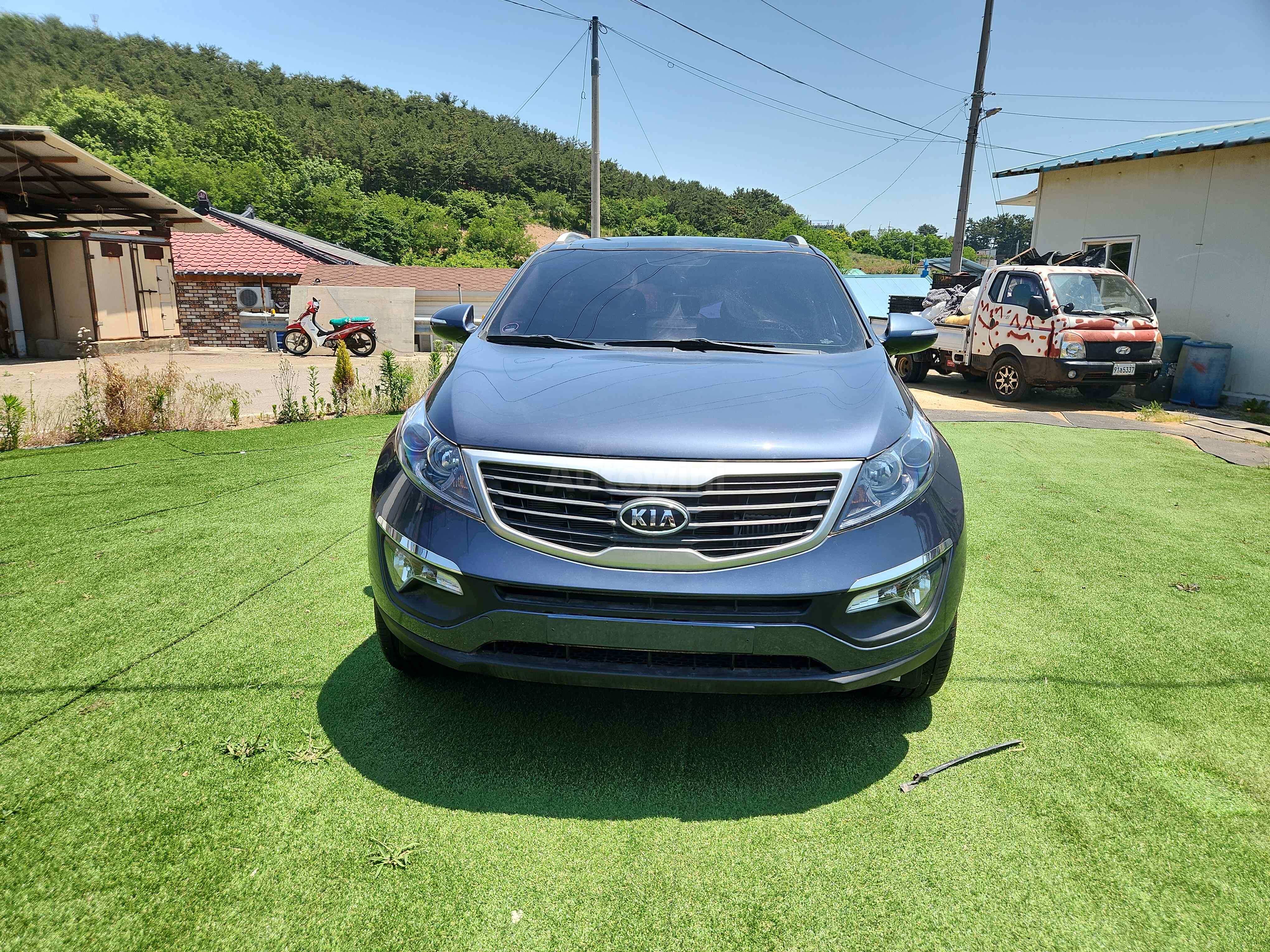 2011 KIA SPORTAGE VIN: KNAPC813BBK059998