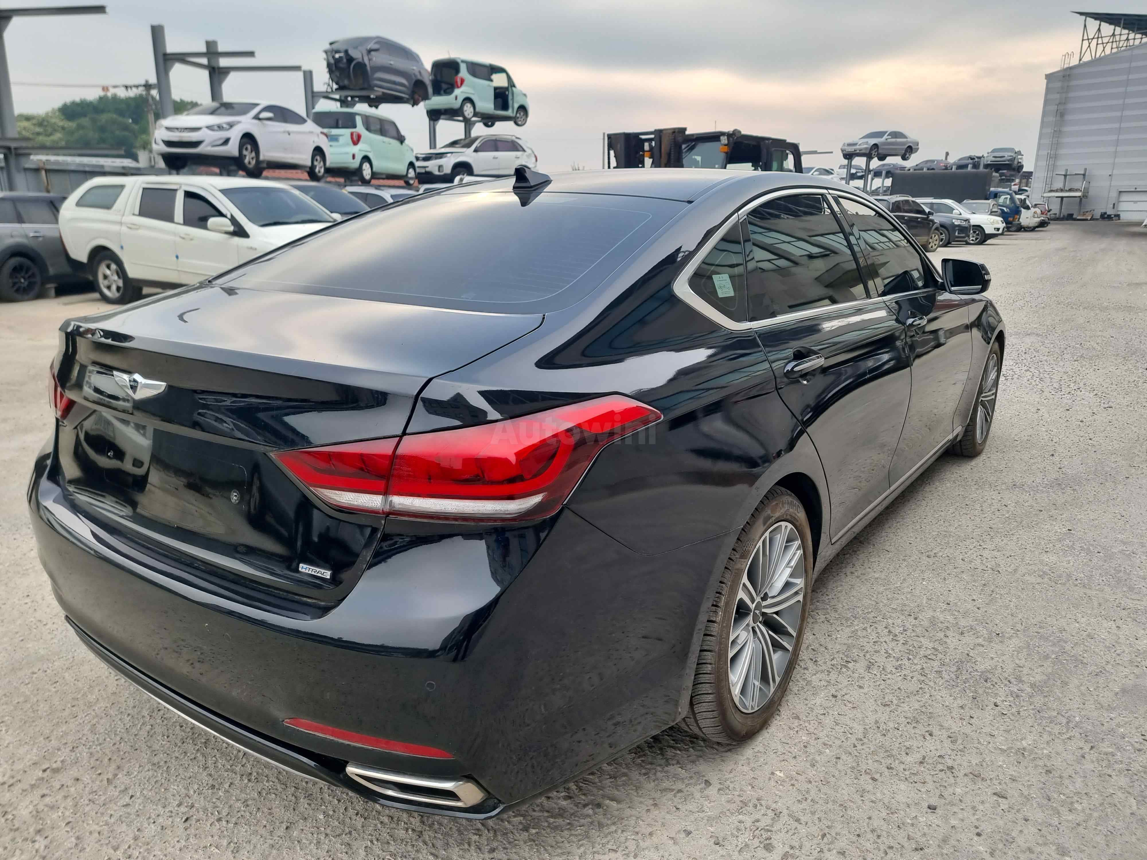 2015 HYUNDAI GENESIS VIN: KMHGL41DDFU056267