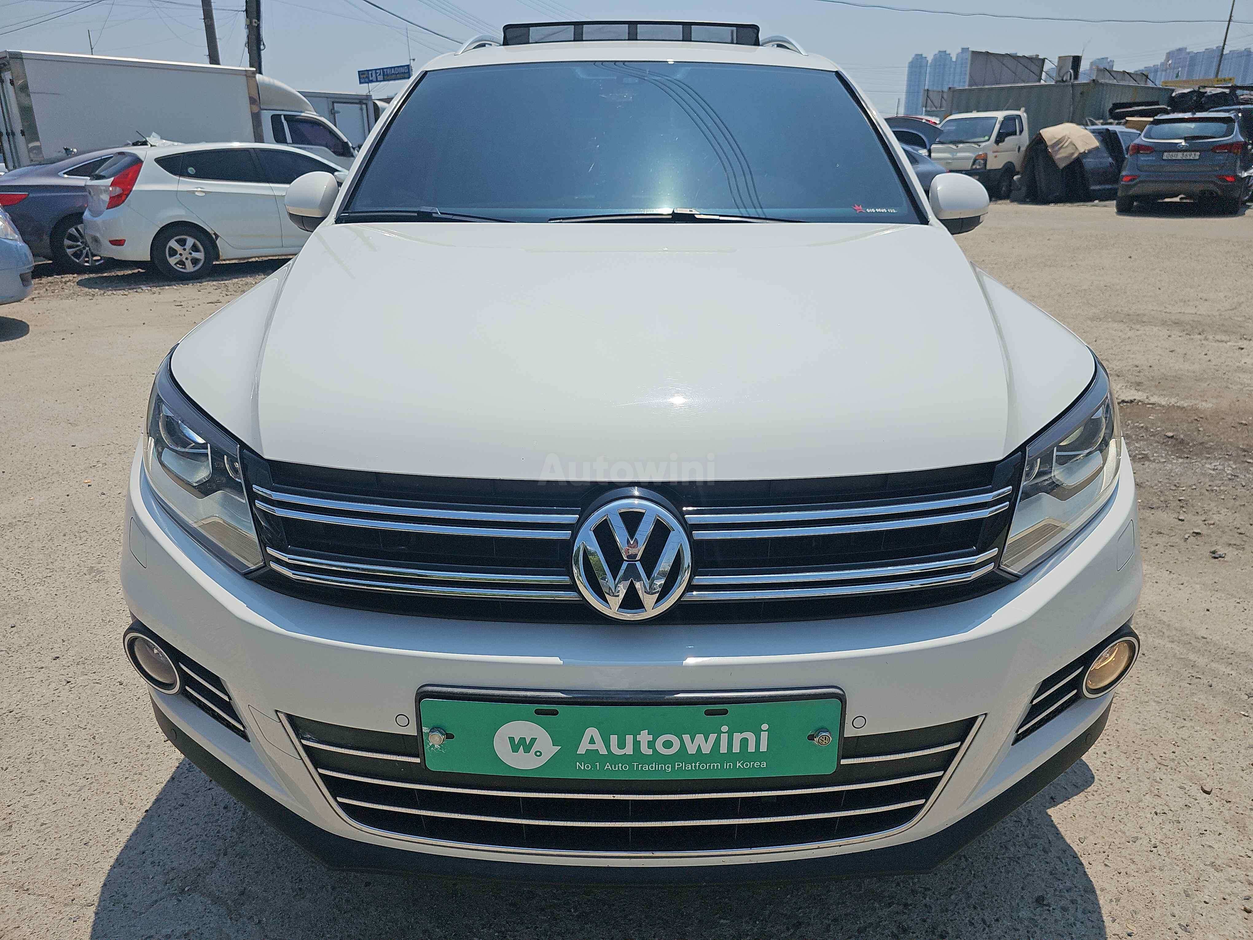 2012 VOLKSWAGEN TIGUAN VIN: WVGZZZ5NZCW045708