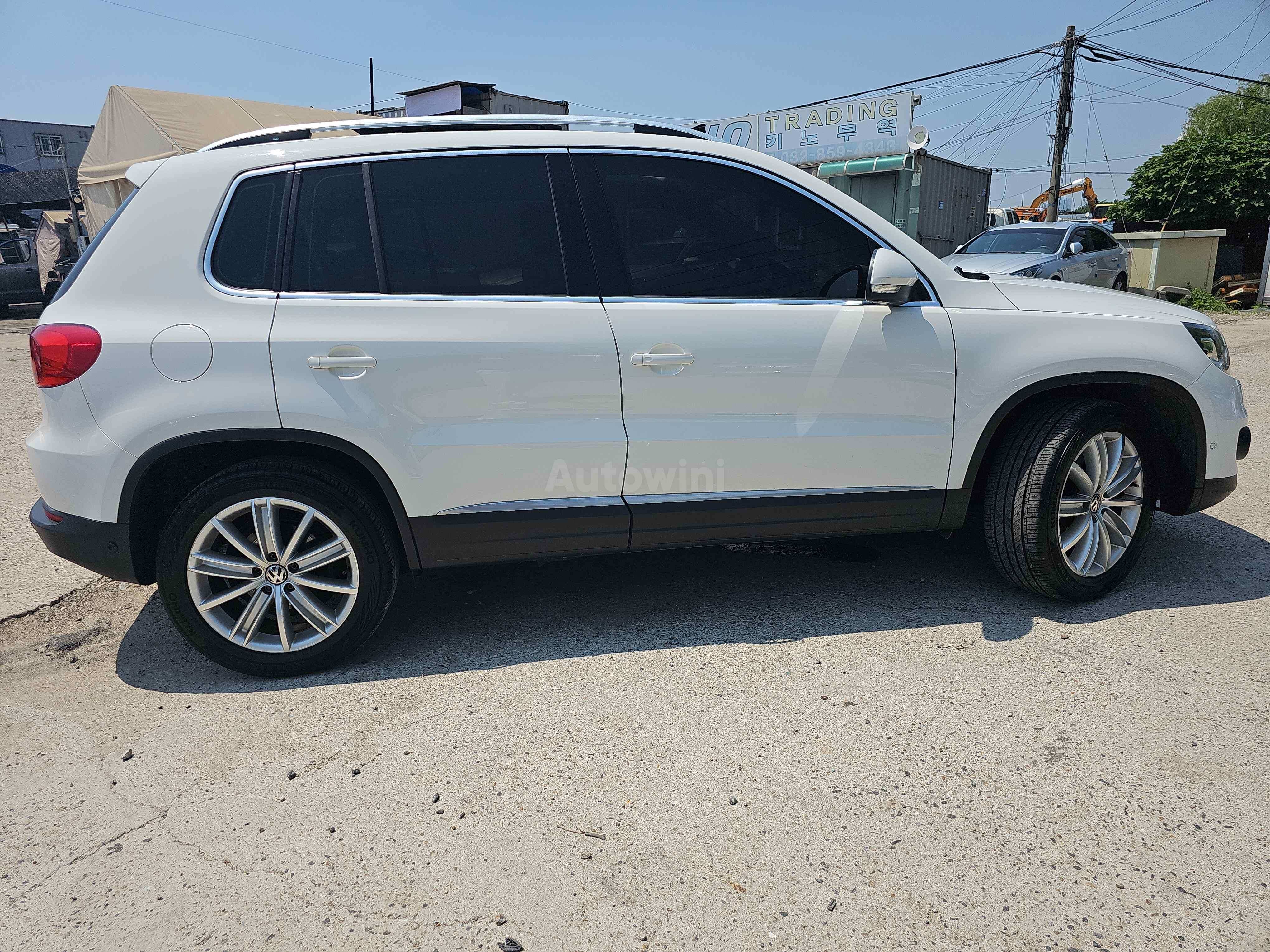 2012 VOLKSWAGEN TIGUAN VIN: WVGZZZ5NZCW045708