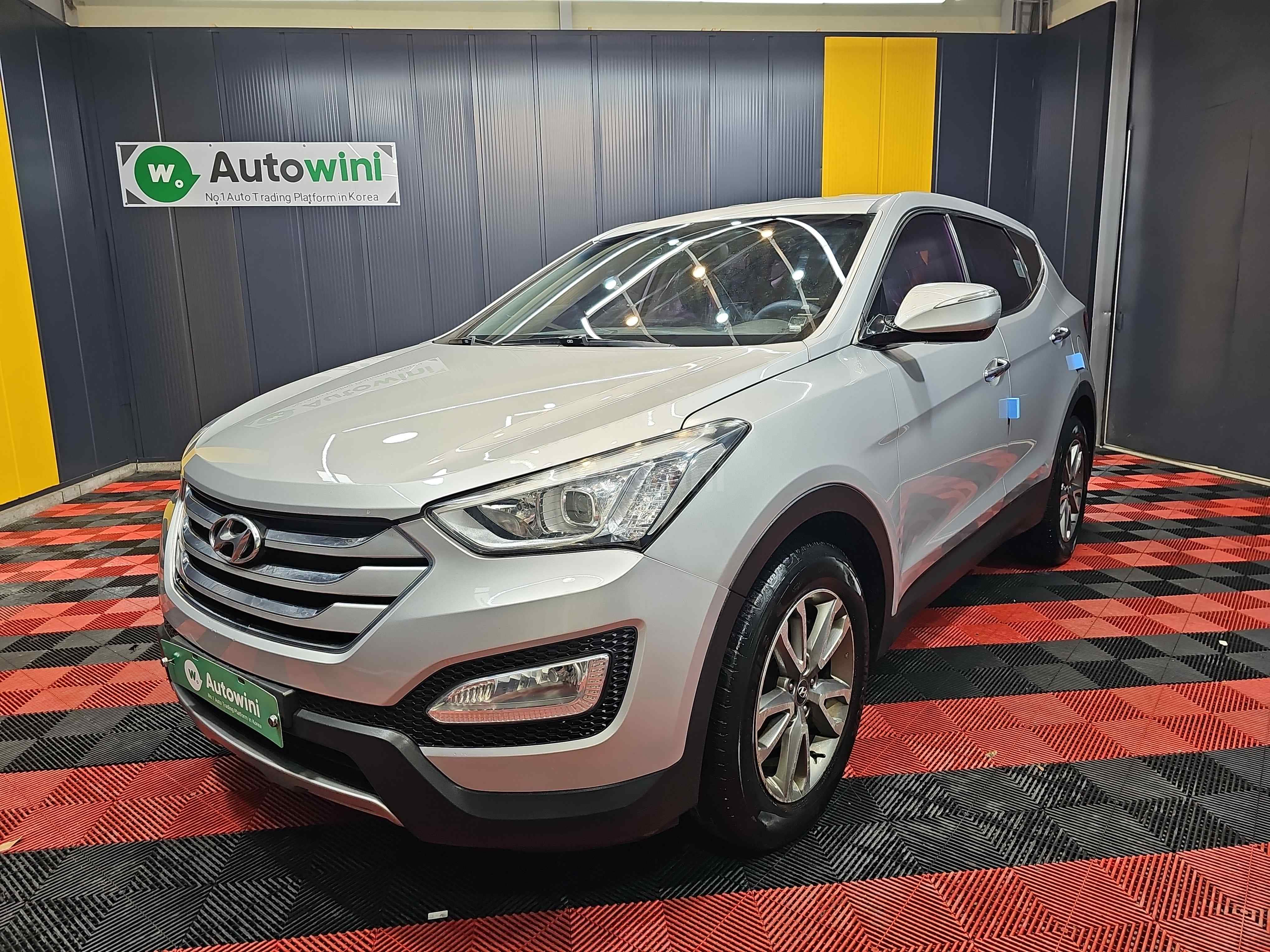 2013 HYUNDAI SANTAFE VIN: KMHSU81XDDU037134