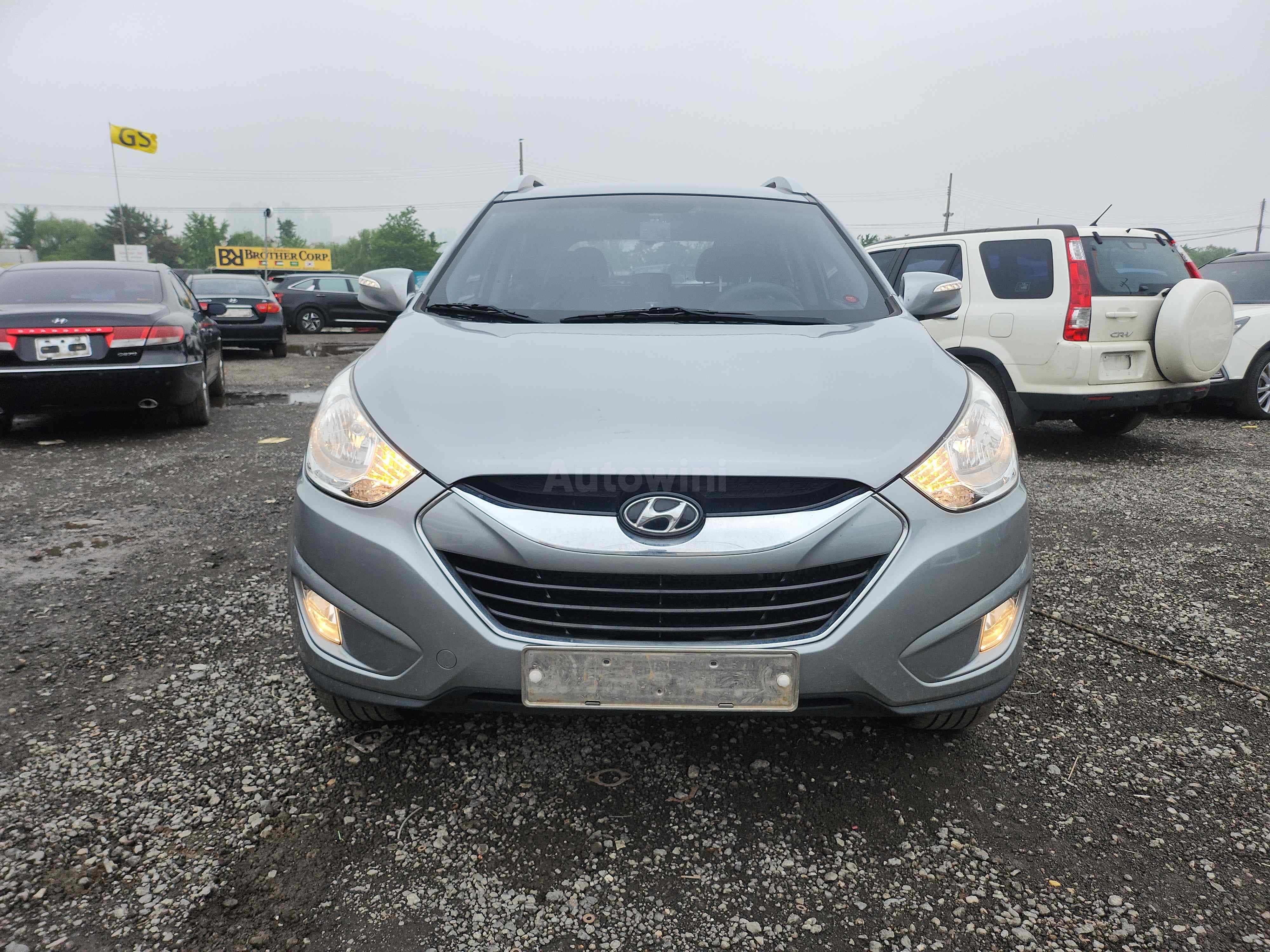 2011 HYUNDAI TUCSON VIN: KMHJU81VBBU116814