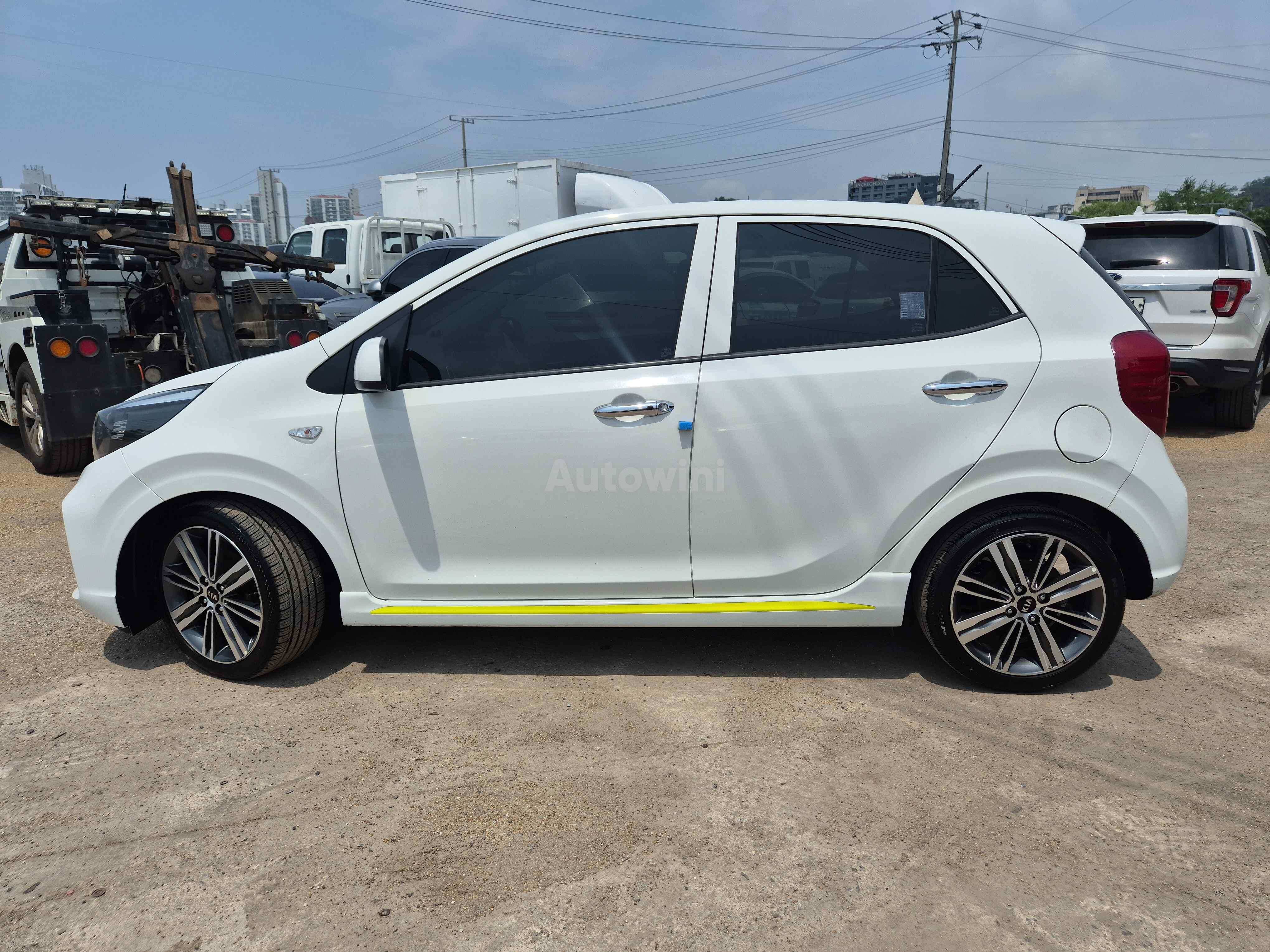 2017 KIA MORNING VIN: KNAB5511BHT160729
