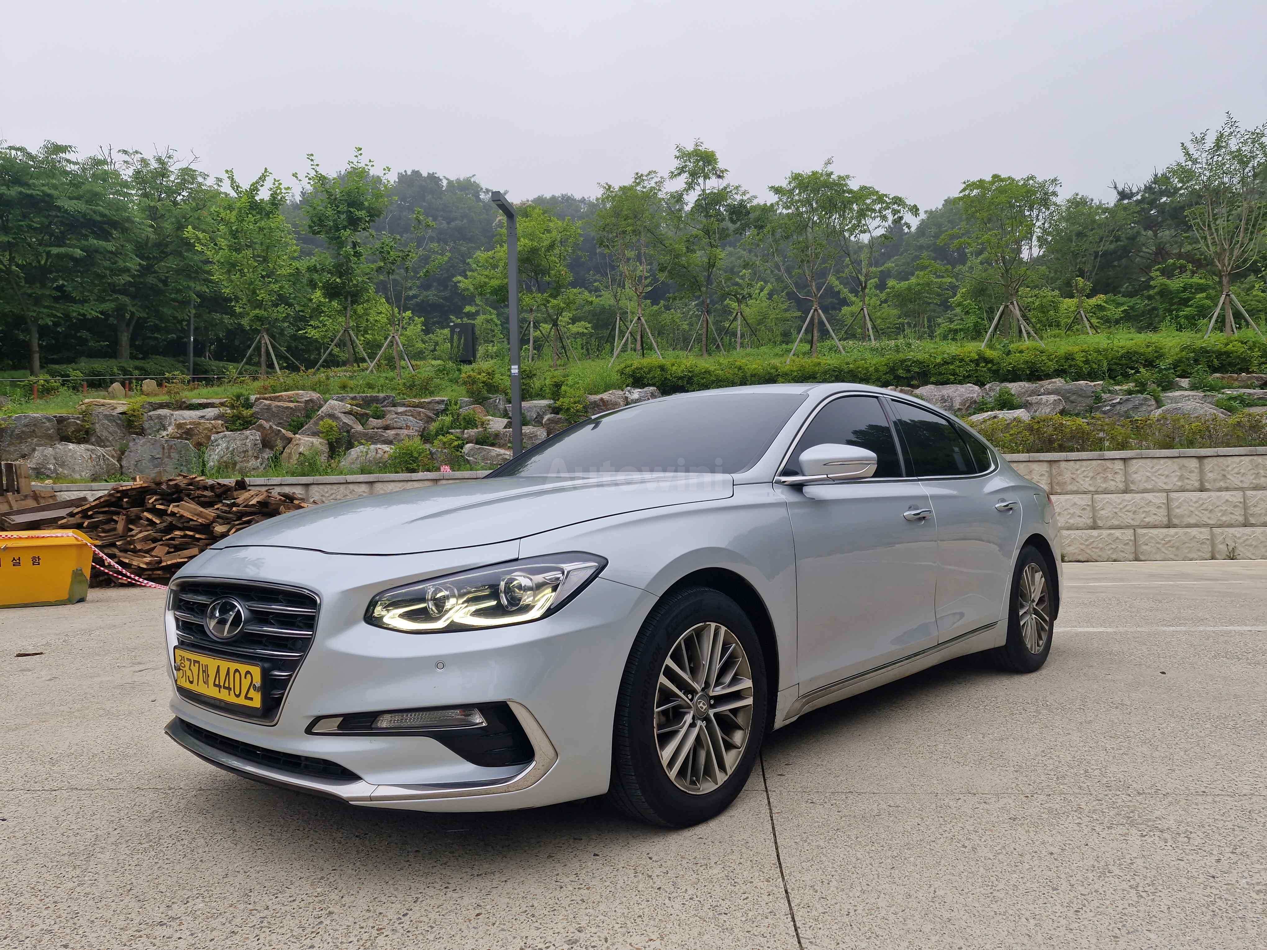 2018 HYUNDAI GRANDEUR VIN: KMHF341NBJA143731