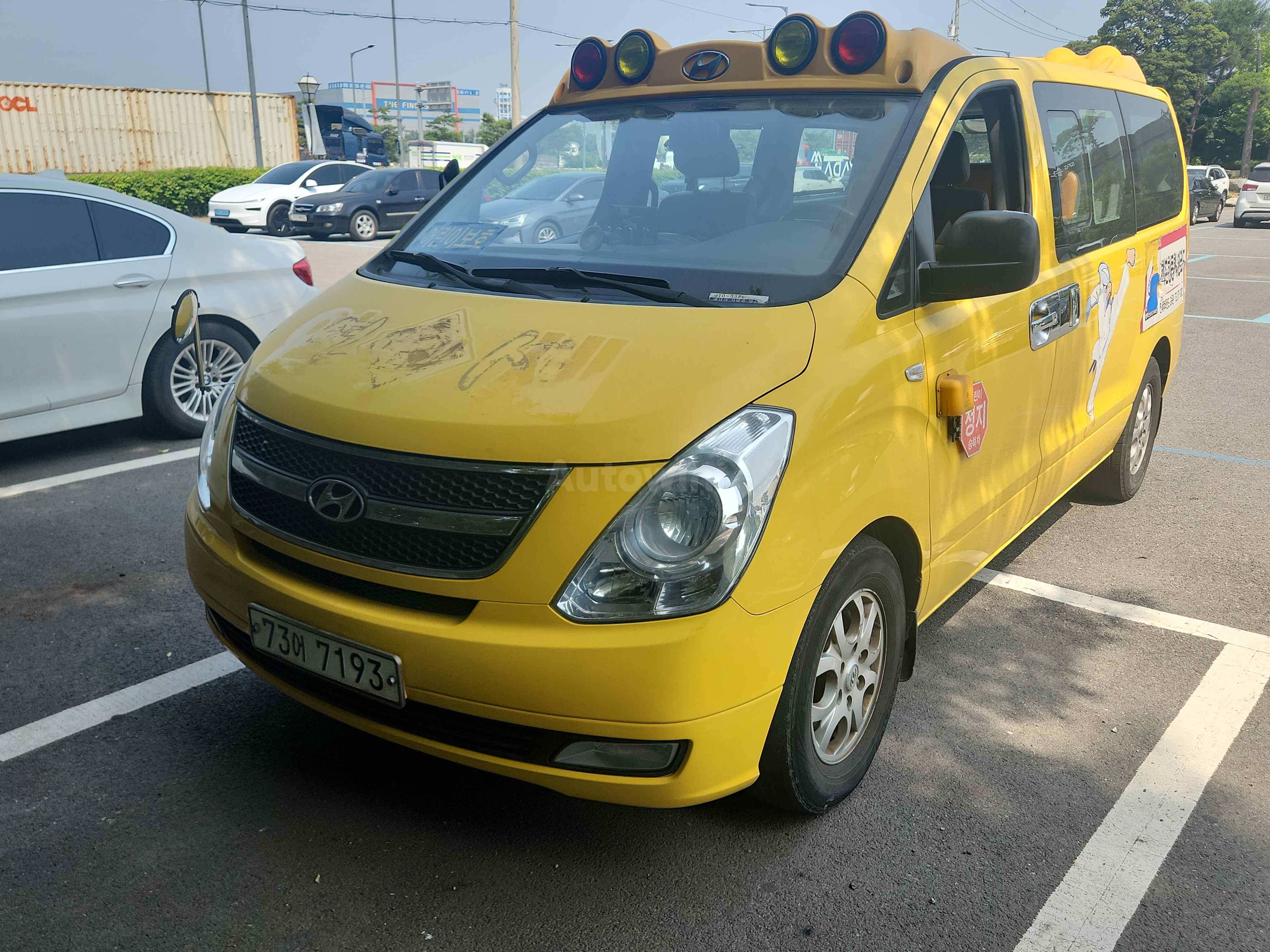 2014 HYUNDAI STAREX VIN: KMJWA37KBEU632864