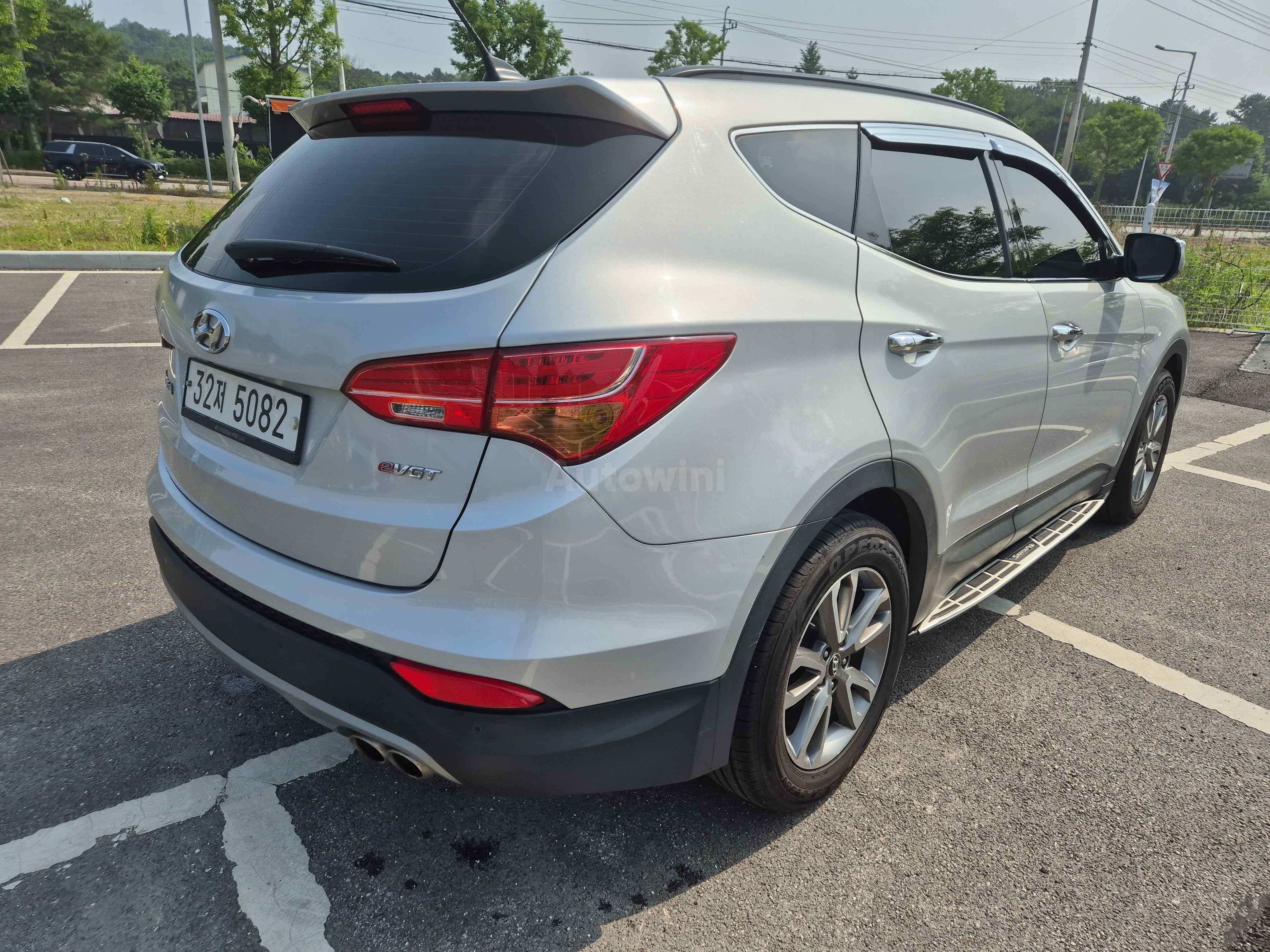 2013 HYUNDAI SANTAFE VIN: KMHSW81UBDU097559
