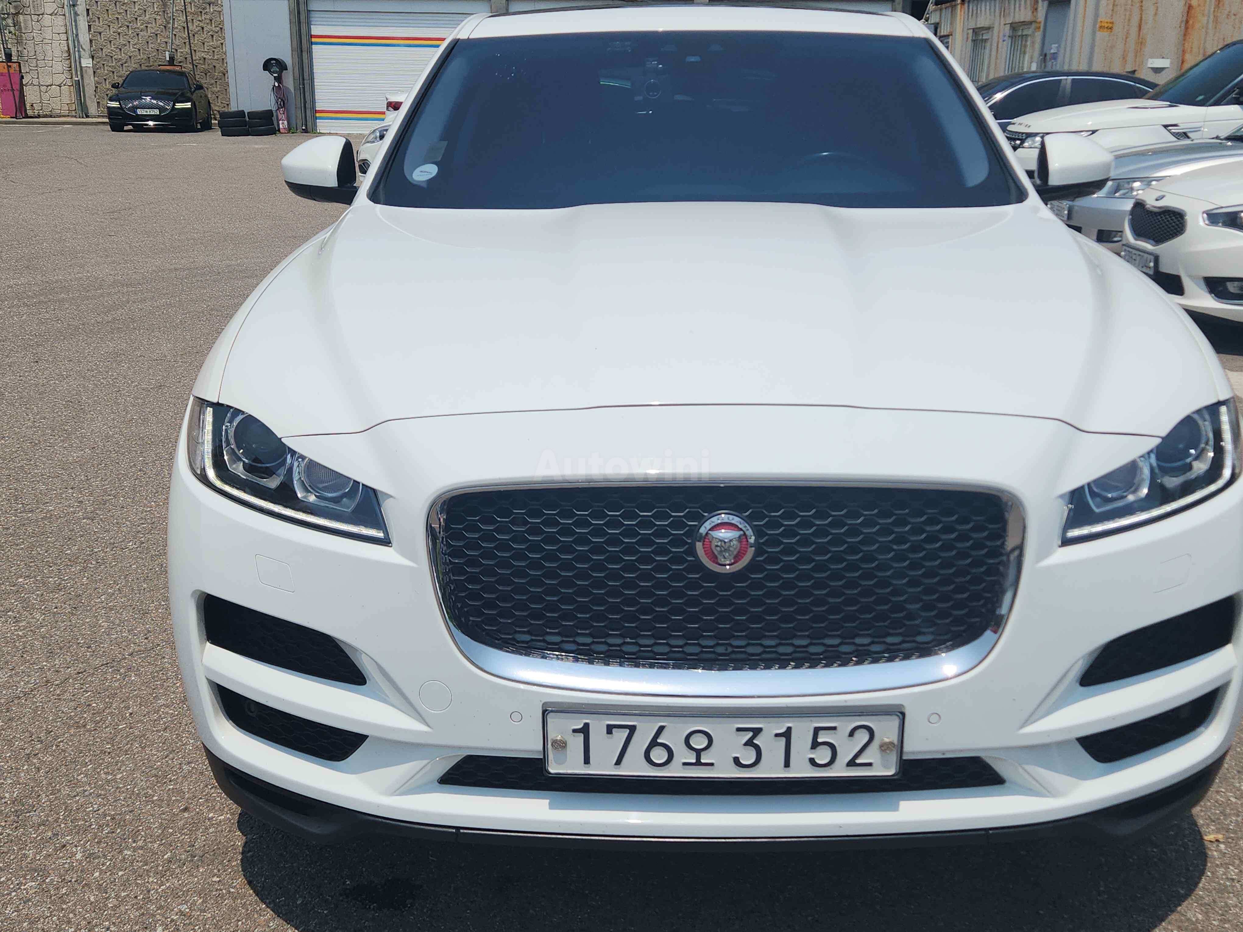 2018 JAGUAR F-PACE VIN: SADCA2BN8JA265385