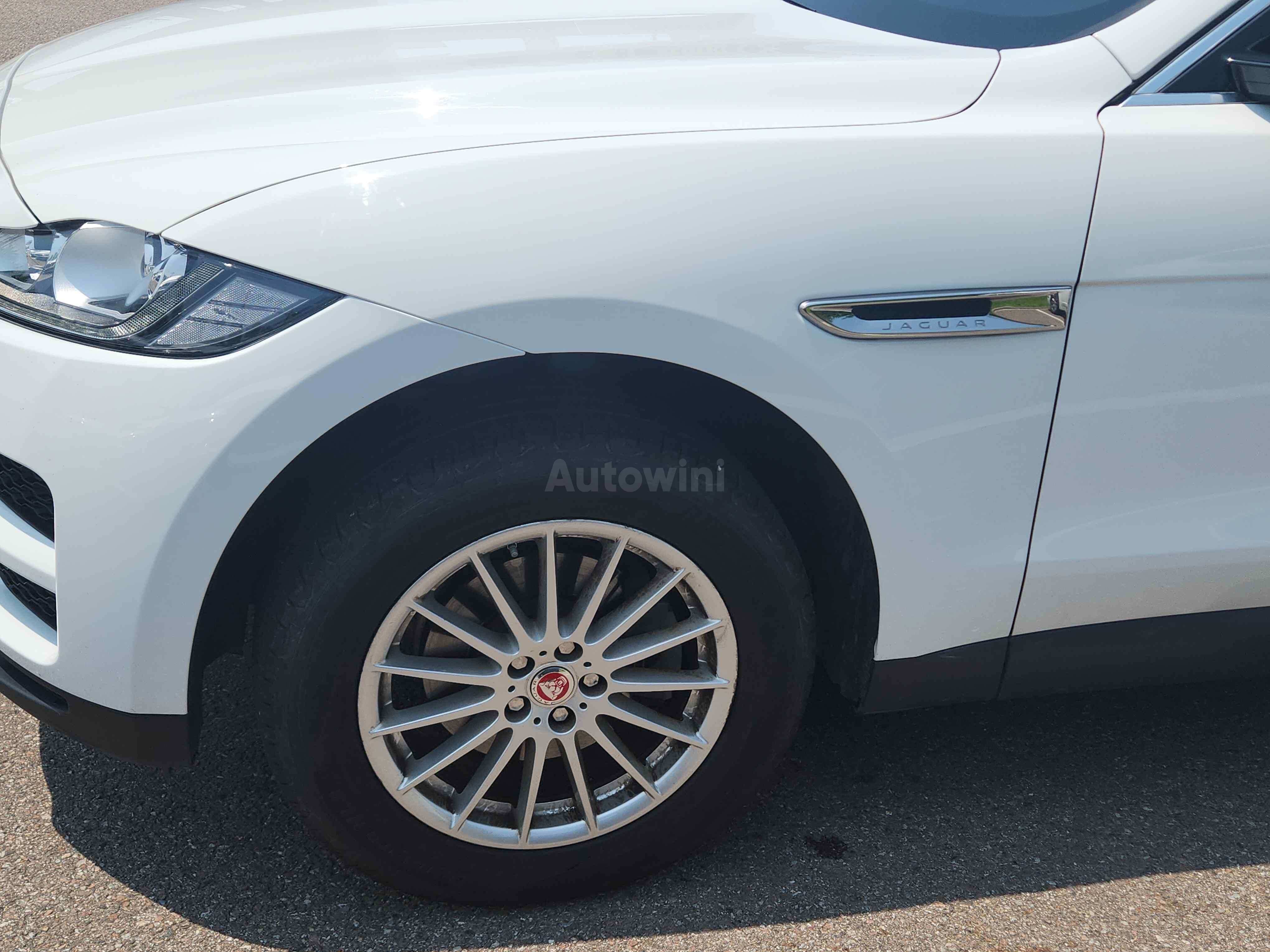 2018 JAGUAR F-PACE VIN: SADCA2BN8JA265385