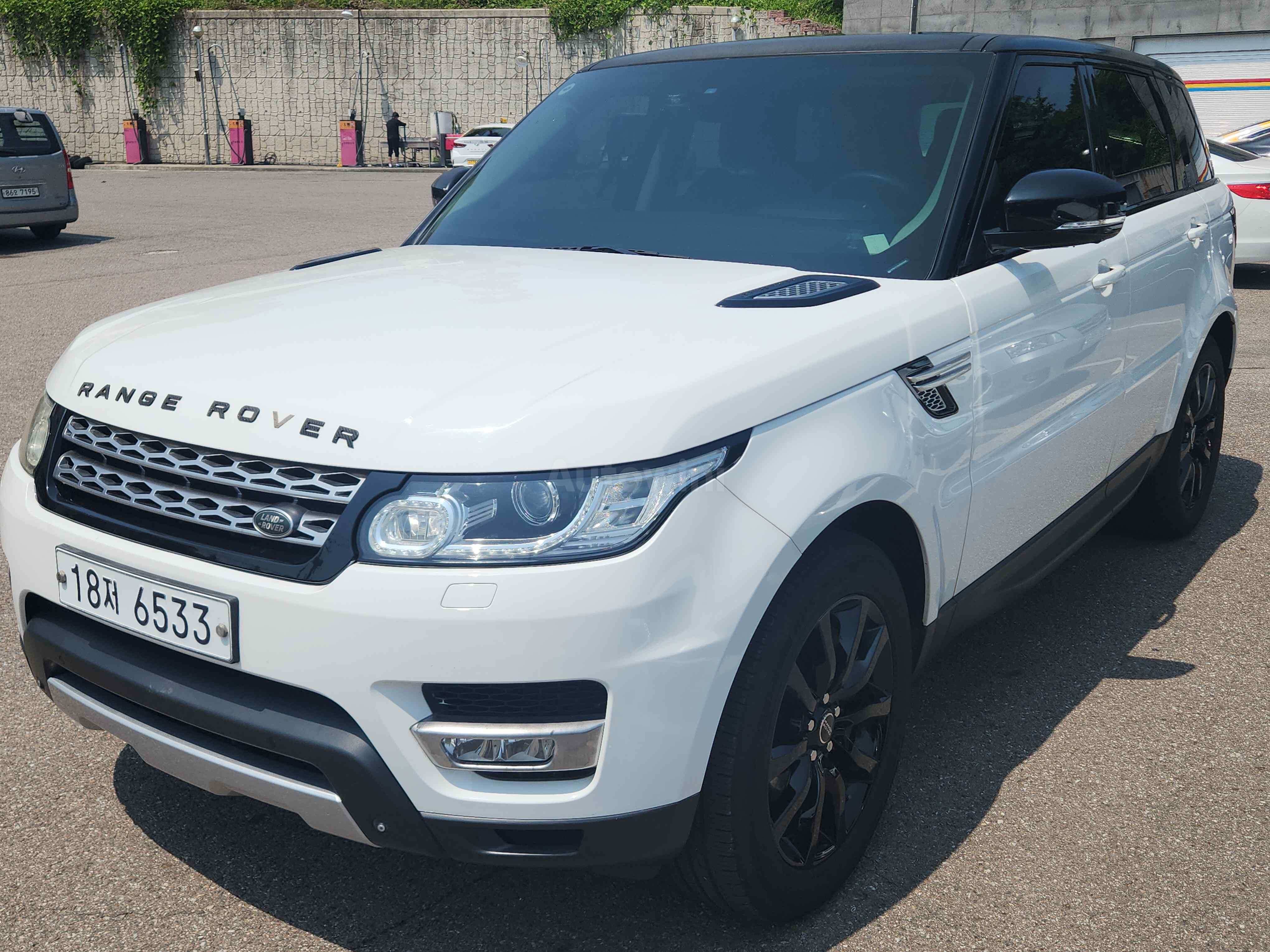 2014 LAND ROVER RANGE ROVER SPORT VIN: SALWA2KF4EA600664