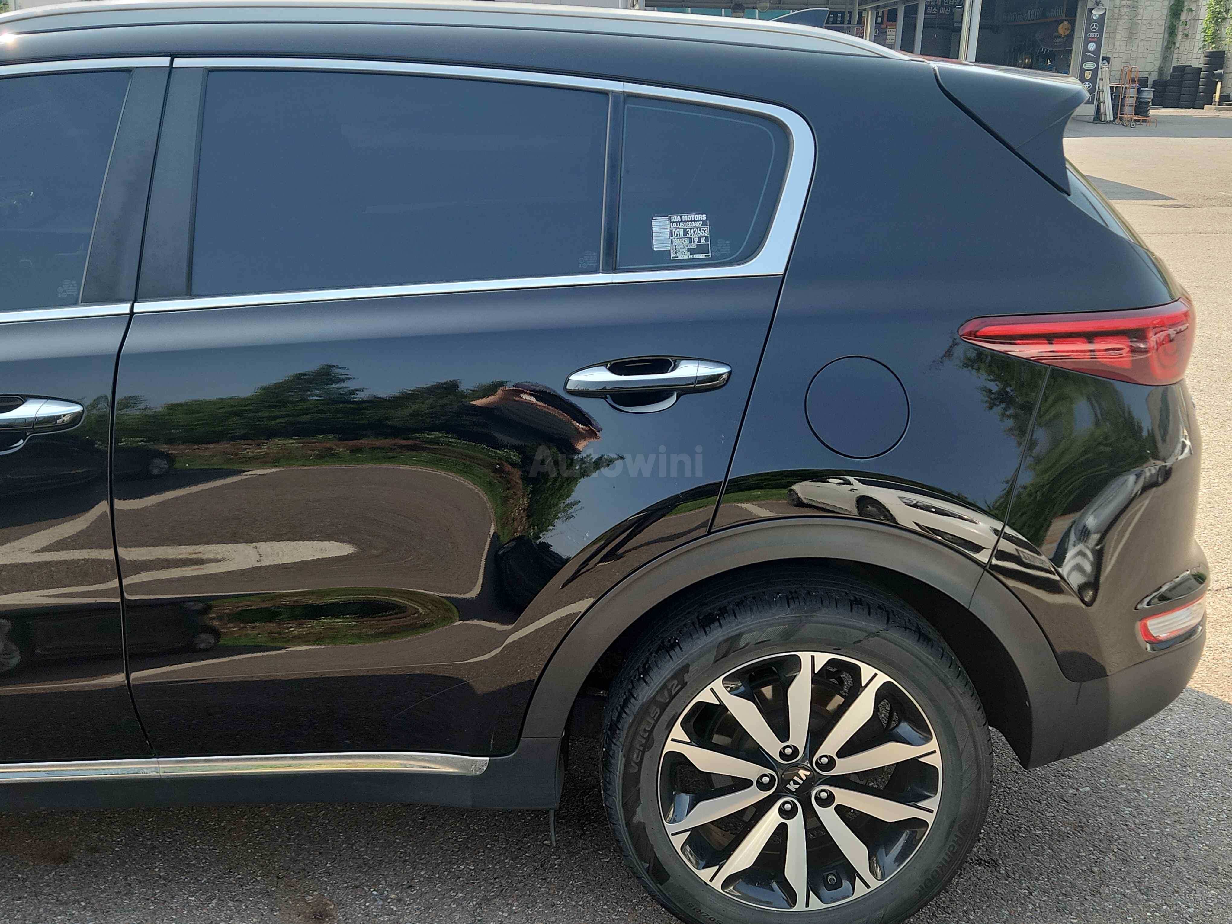 2018 KIA SPORTAGE VIN: KNAP6815GJK342653