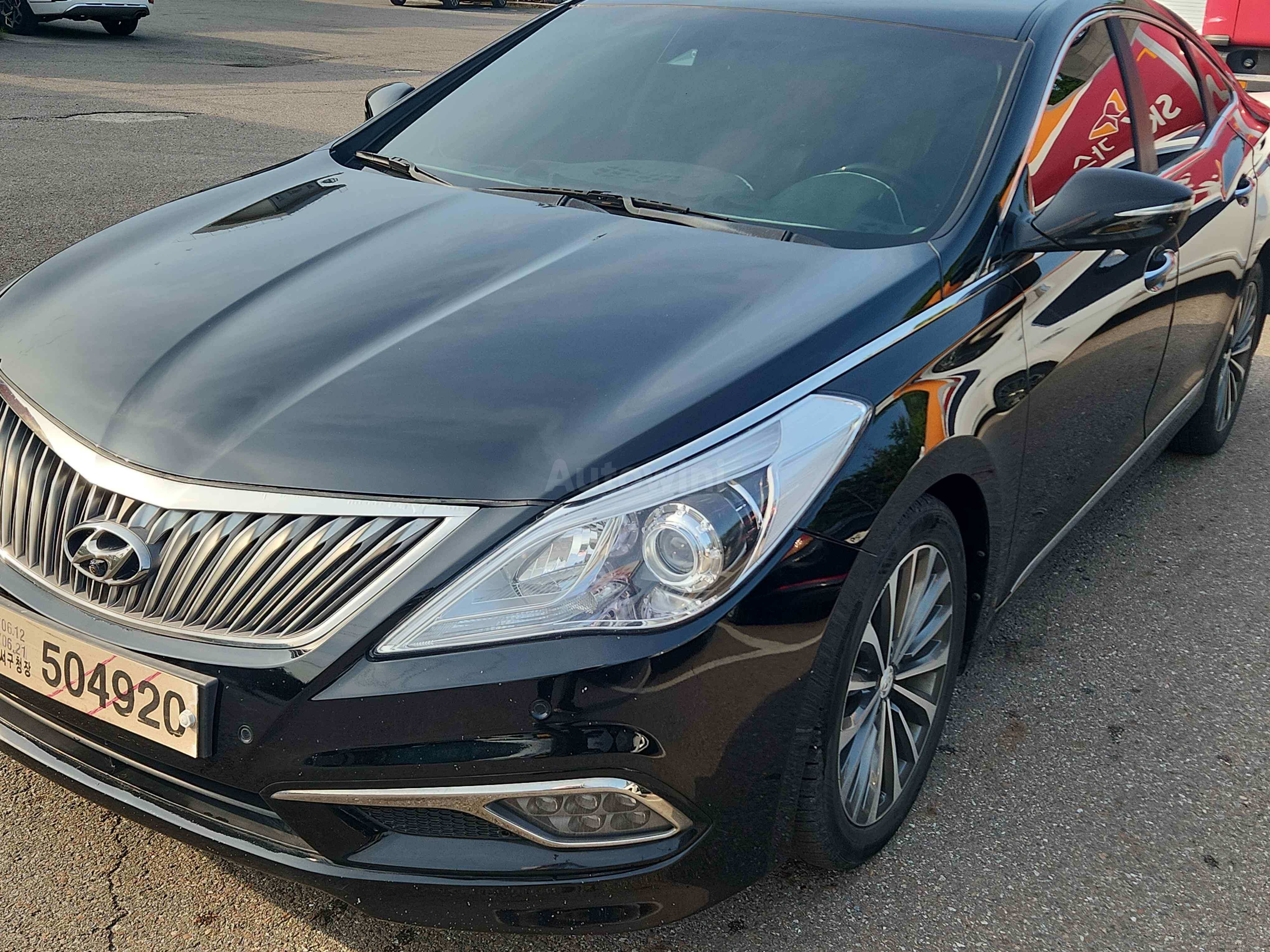 2015 HYUNDAI GRANDEUR VIN: KMHFF41RBFA418458