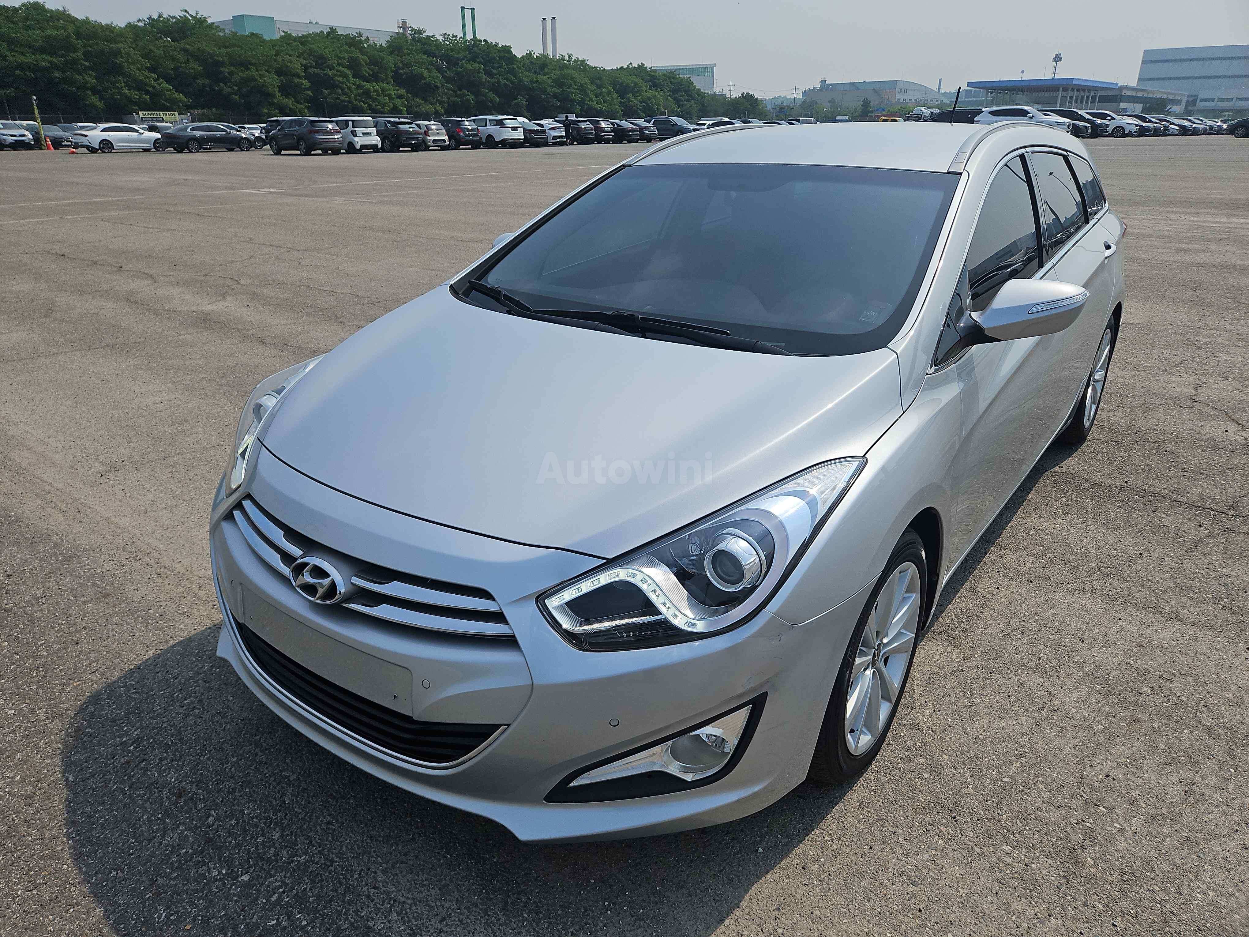 2012 HYUNDAI I40 VIN: KMHLB81UBCU019667