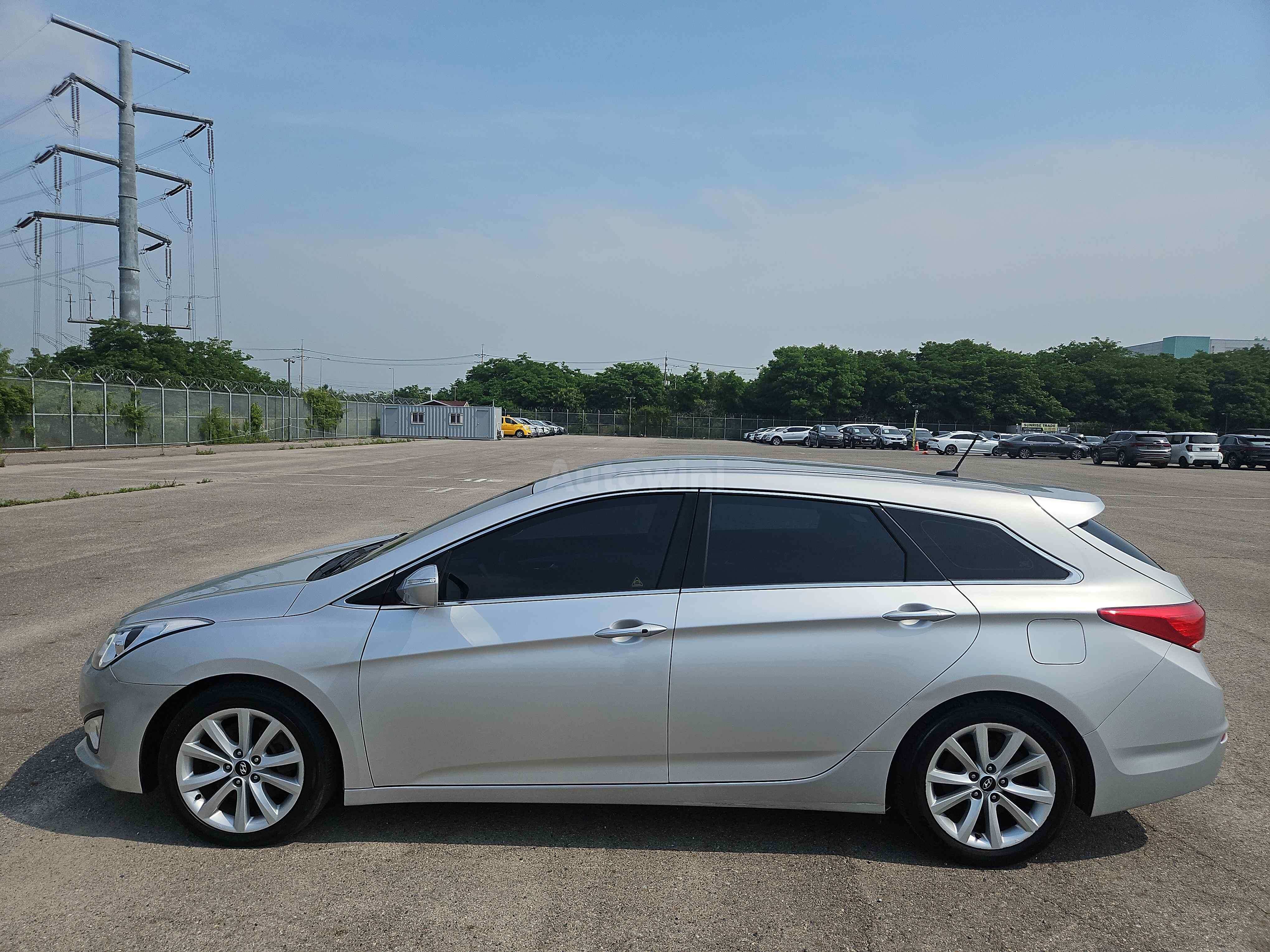 2012 HYUNDAI I40 VIN: KMHLB81UBCU019667