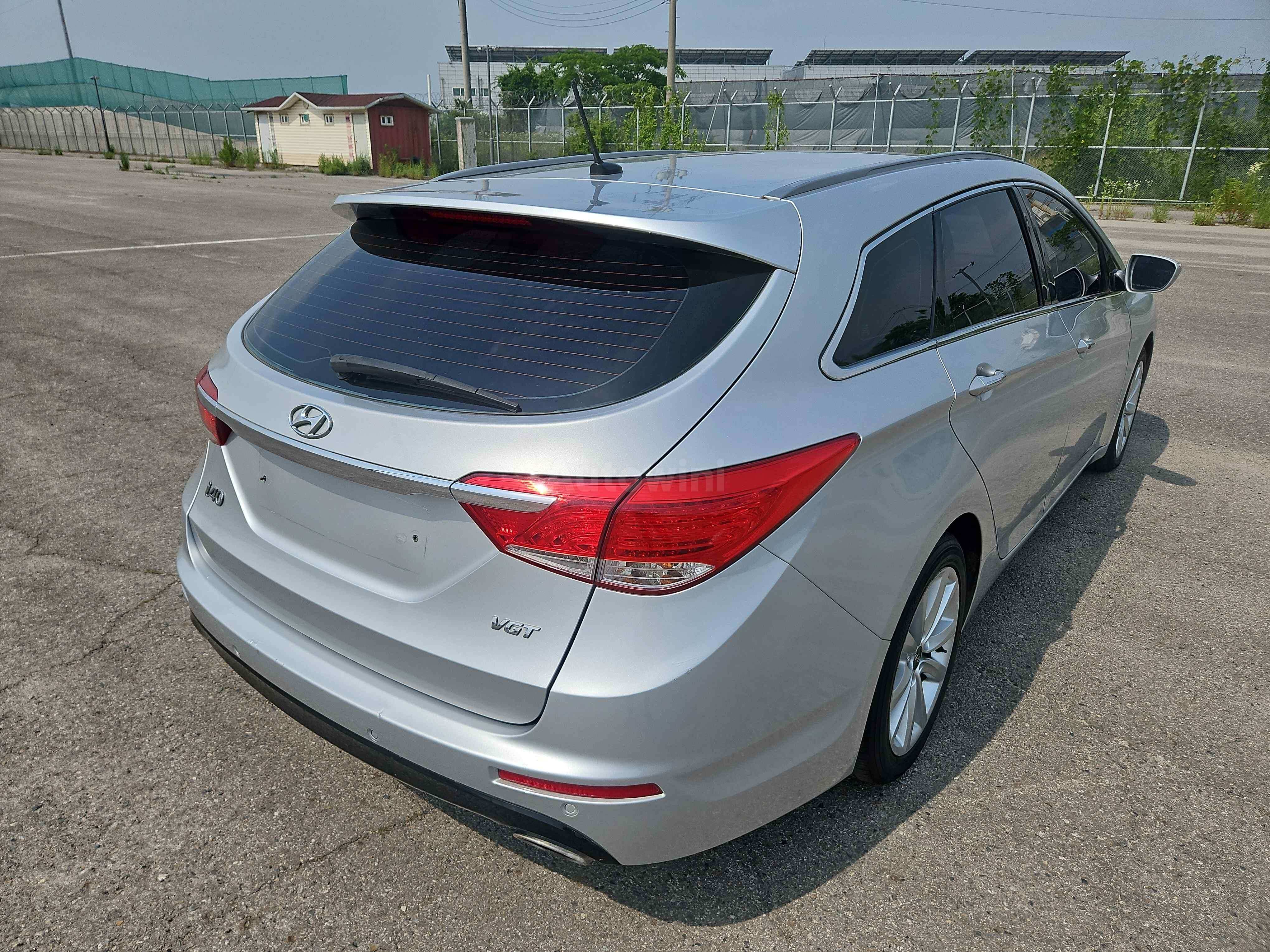 2012 HYUNDAI I40 VIN: KMHLB81UBCU019667