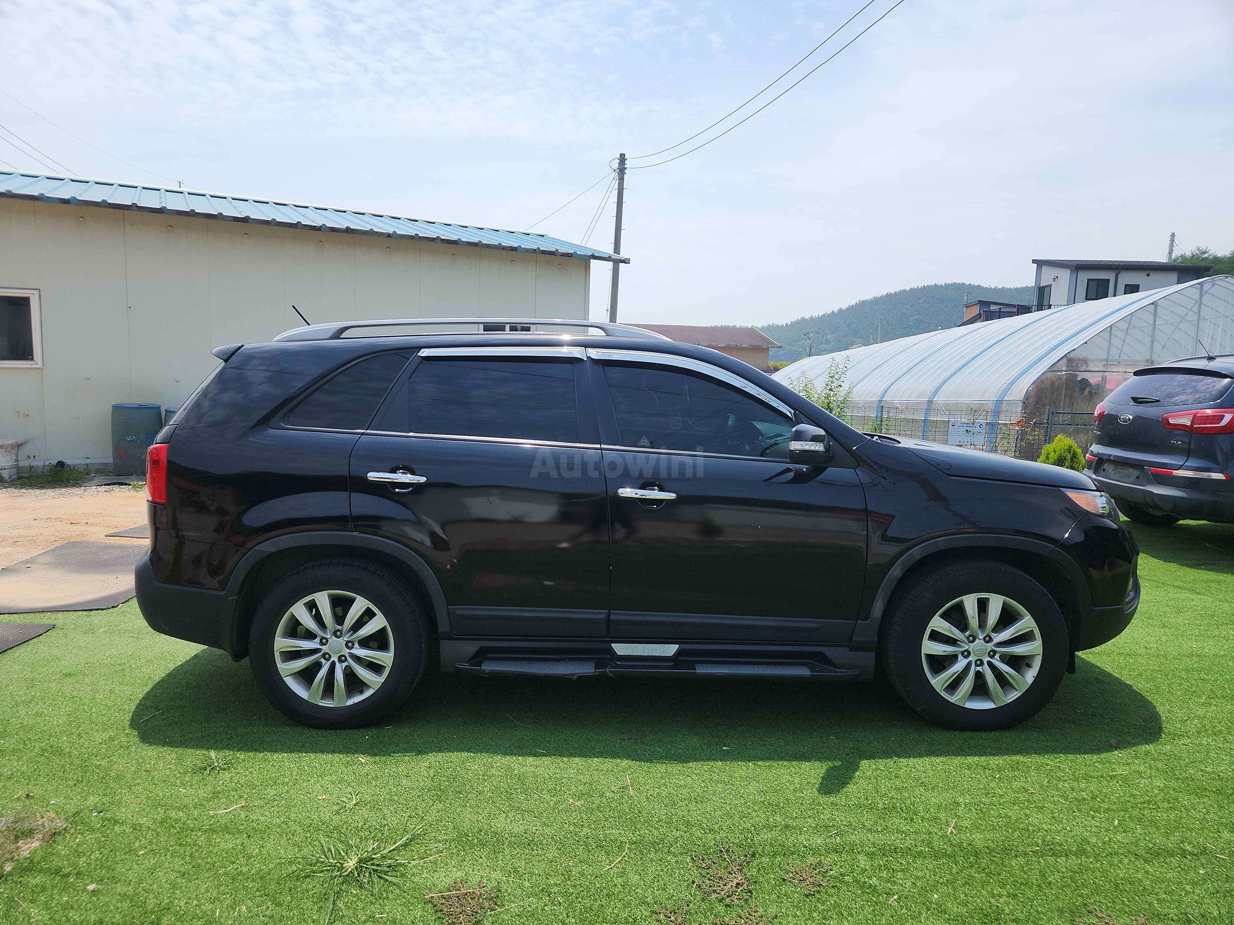 2010 KIA SORENTO VIN: KNAKW815BAA103288