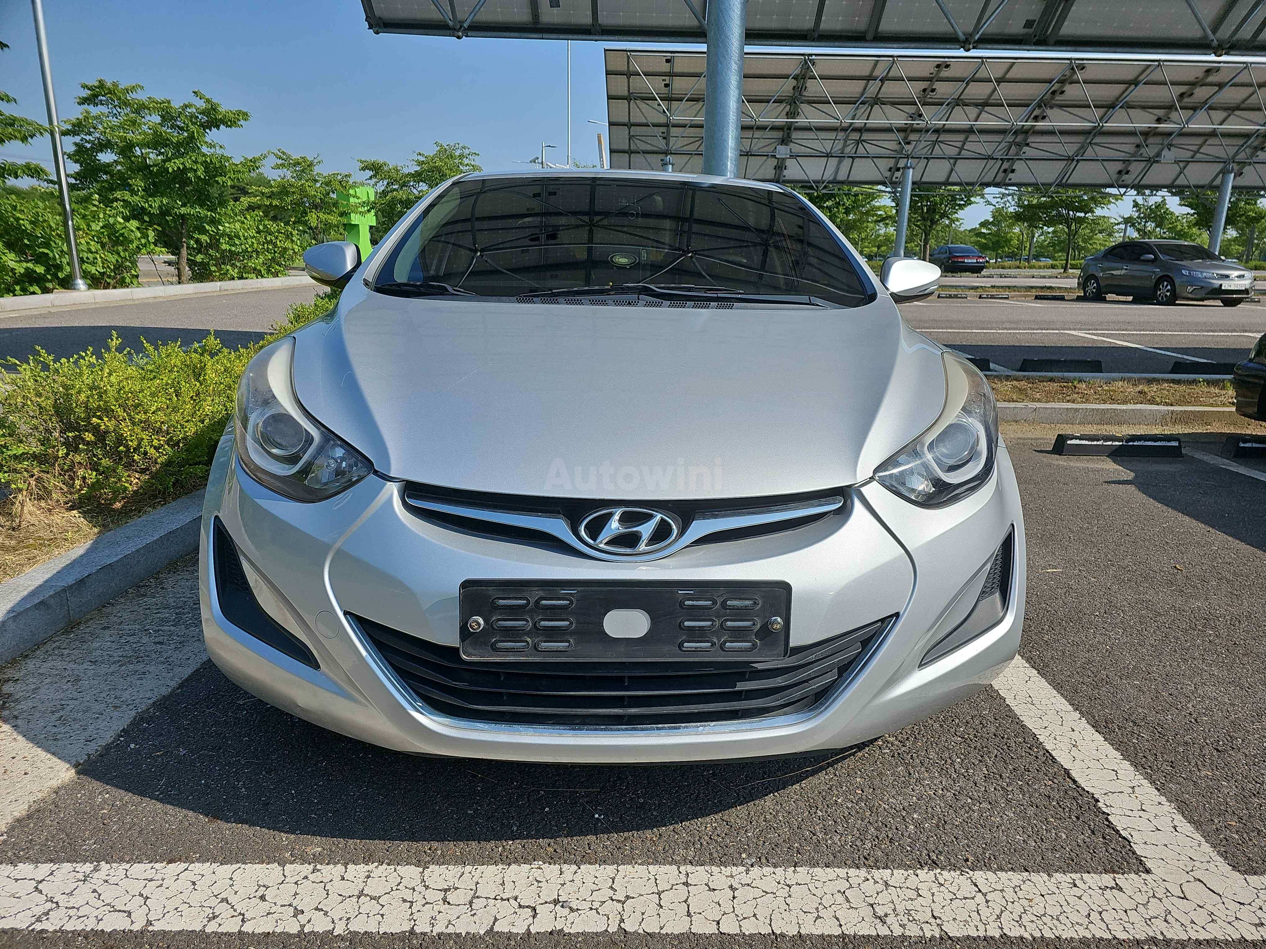 2015 HYUNDAI AVANTE VIN: KMHDG41DAFU265442