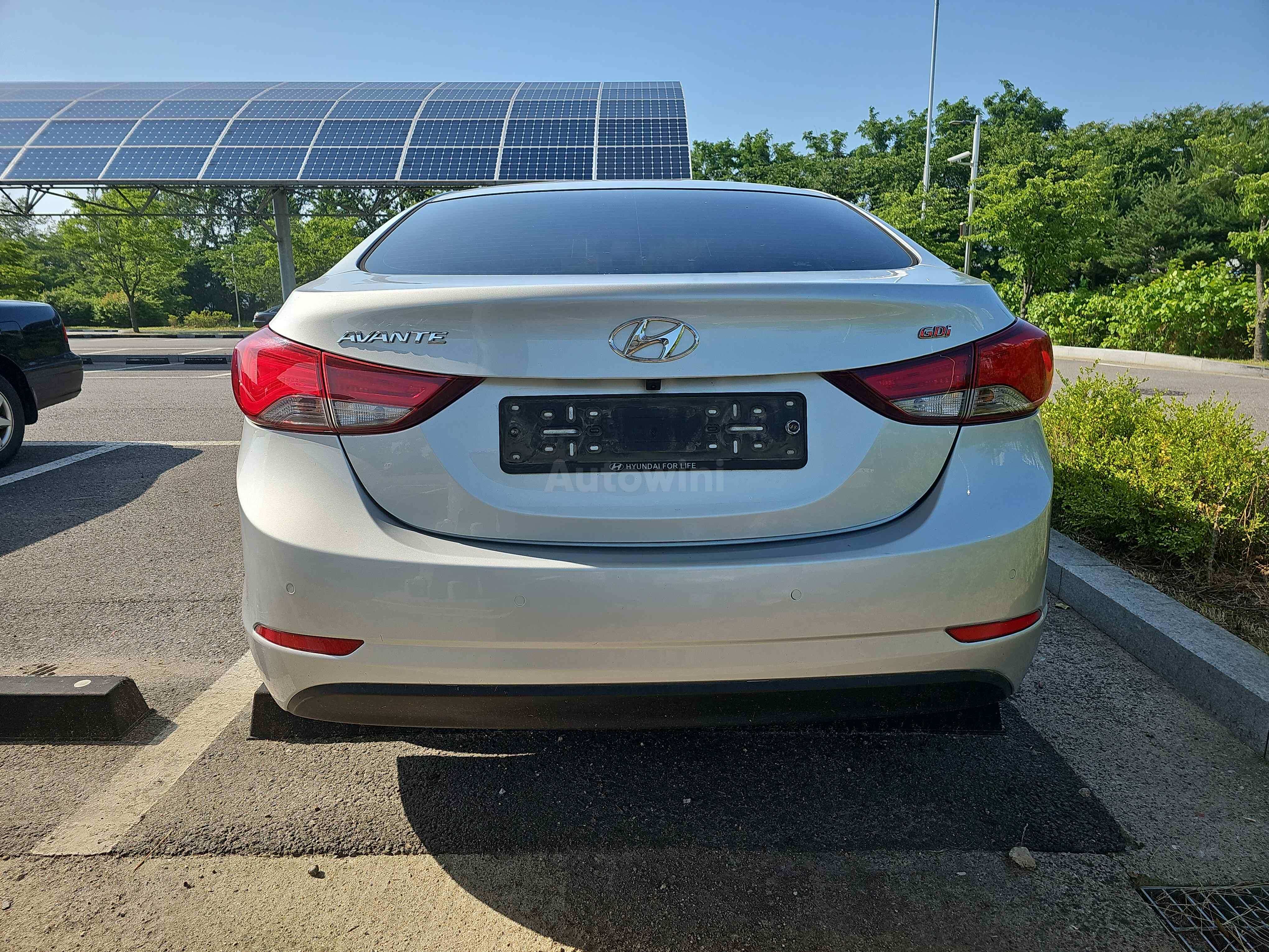 2015 HYUNDAI AVANTE VIN: KMHDG41DAFU265442