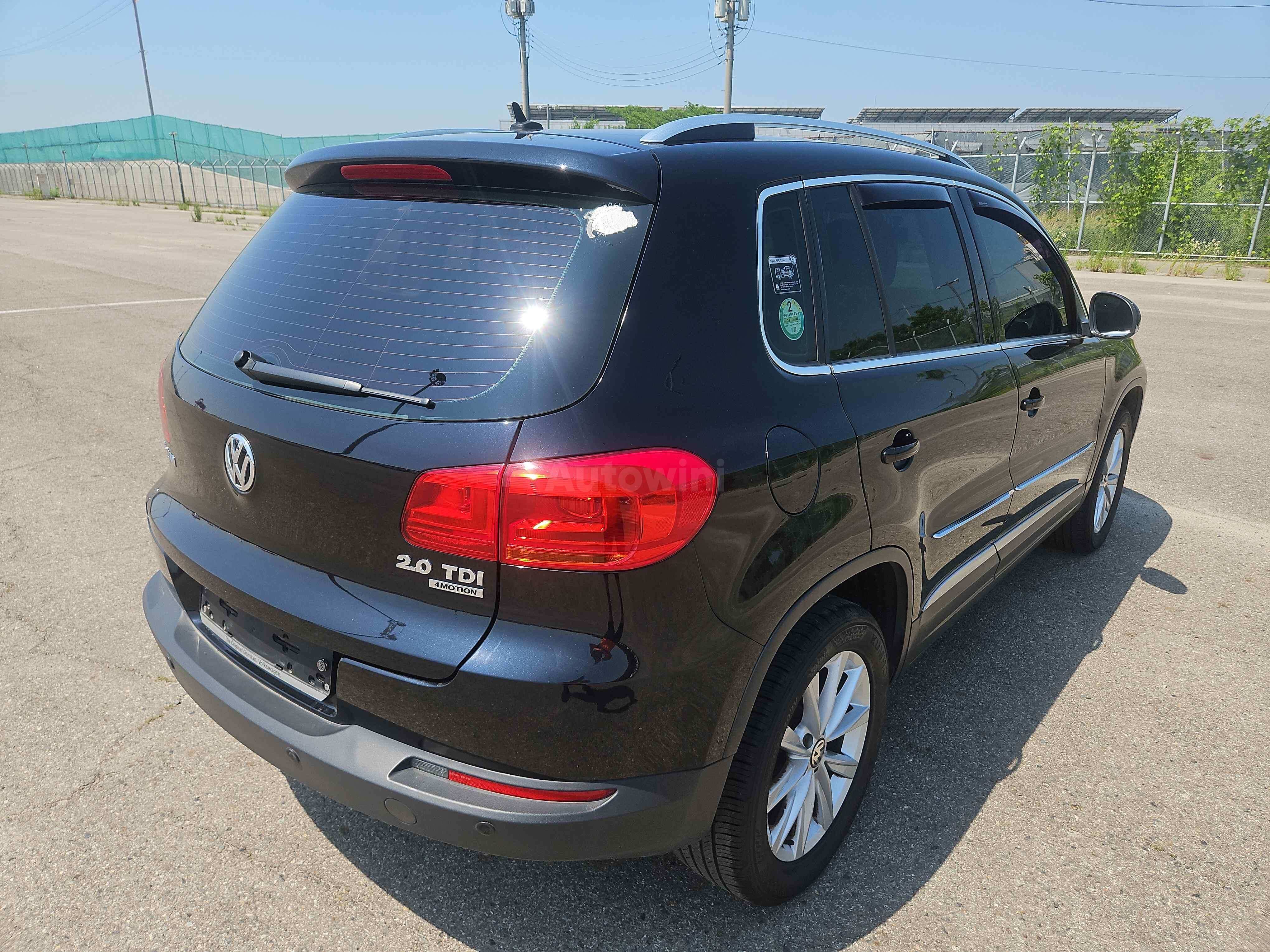 2014 VOLKSWAGEN TIGUAN VIN: WVGZZZ5NZEW535718